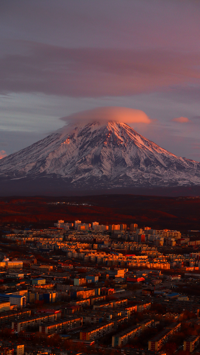 700x1244  Эльбрус. Фотограф Сергей Луканкин