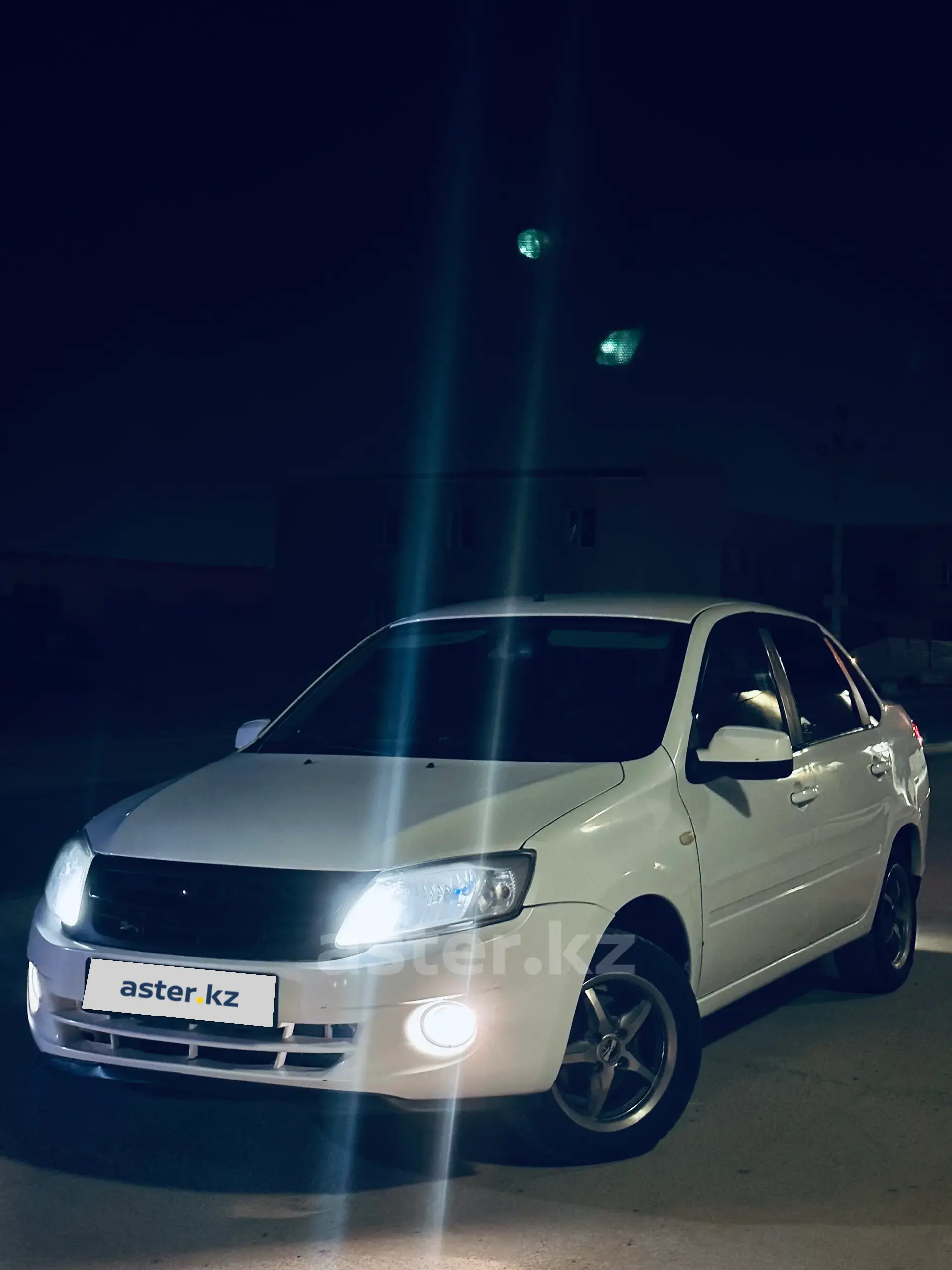 1920x2560  Новая LADA Vesta (Веста) Cross у Официального Дилера Кармен. Купите уже  сегодня! - КАРМЕН - дилер LADA в г. Рязань