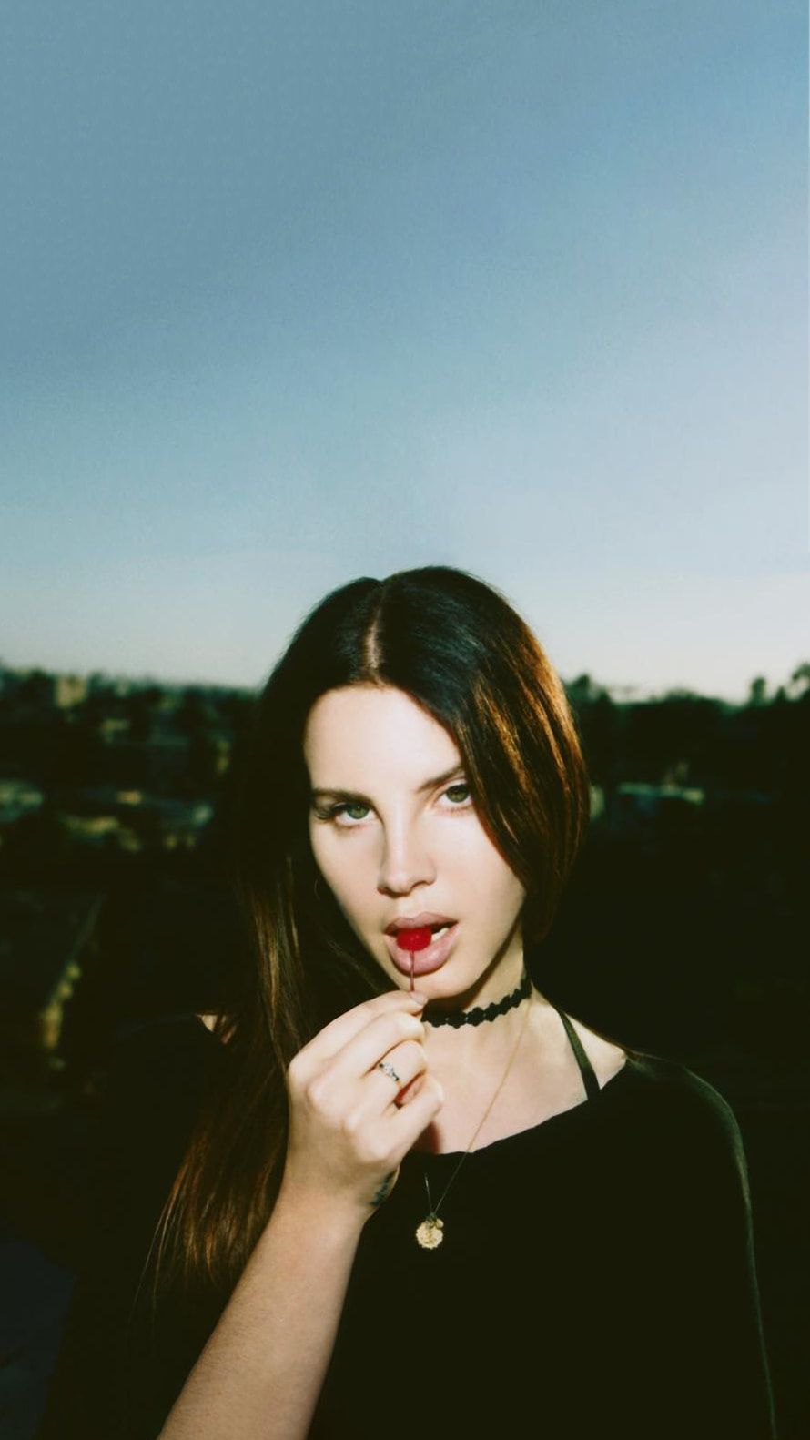 890x1582  Lana Del Rey обои на телефон (25 фото)