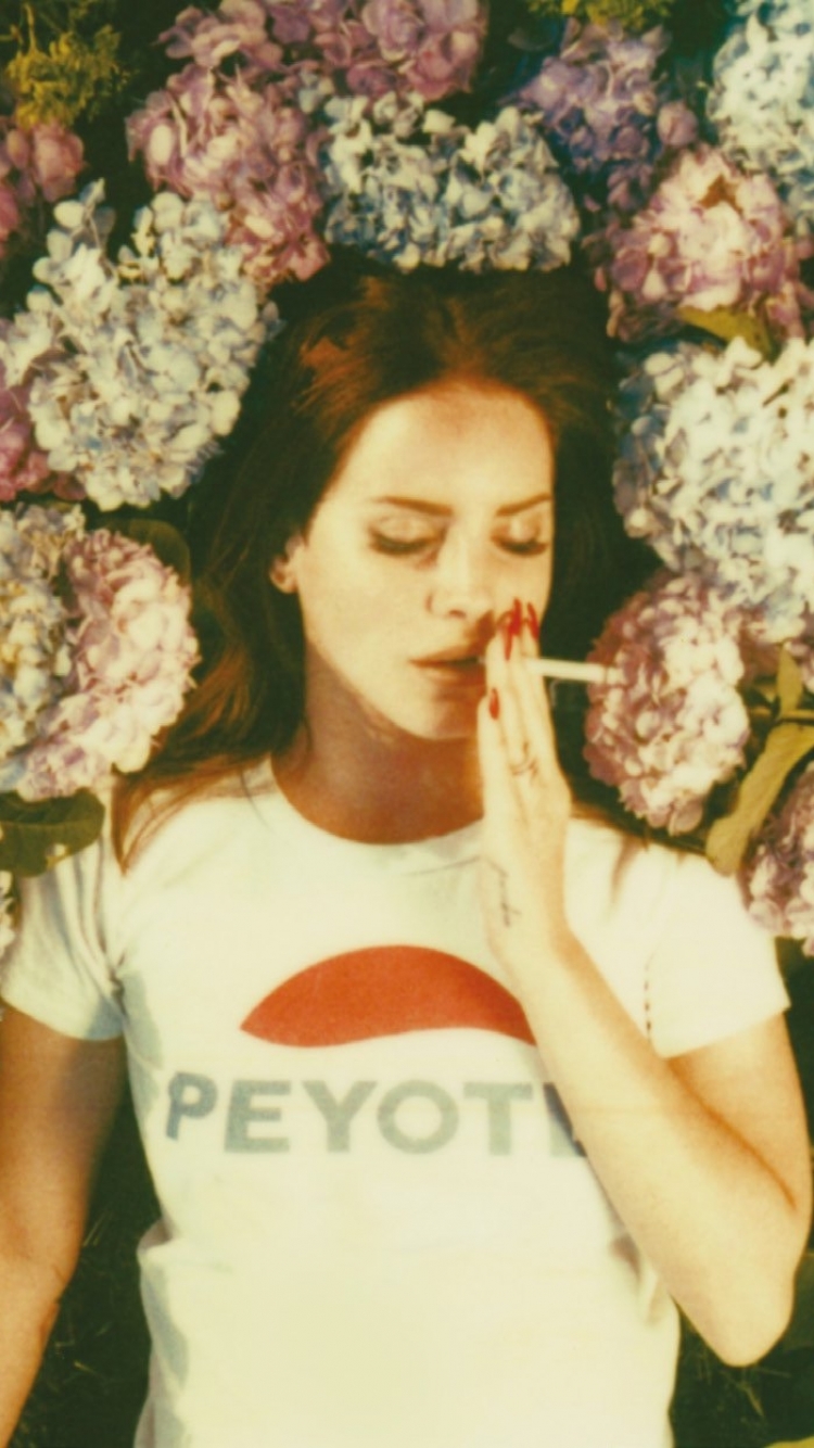 750x1334  Lana Del Rey обои на телефон (25 фото)