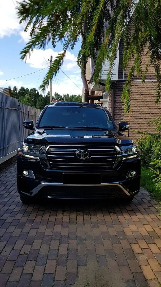 681x1210  Тойота Ленд Крузер 2017, 4.5 литра, Доброе всем время суток, коробка AT, 4  вд, расход топлива 14.0, руль левый, дизель