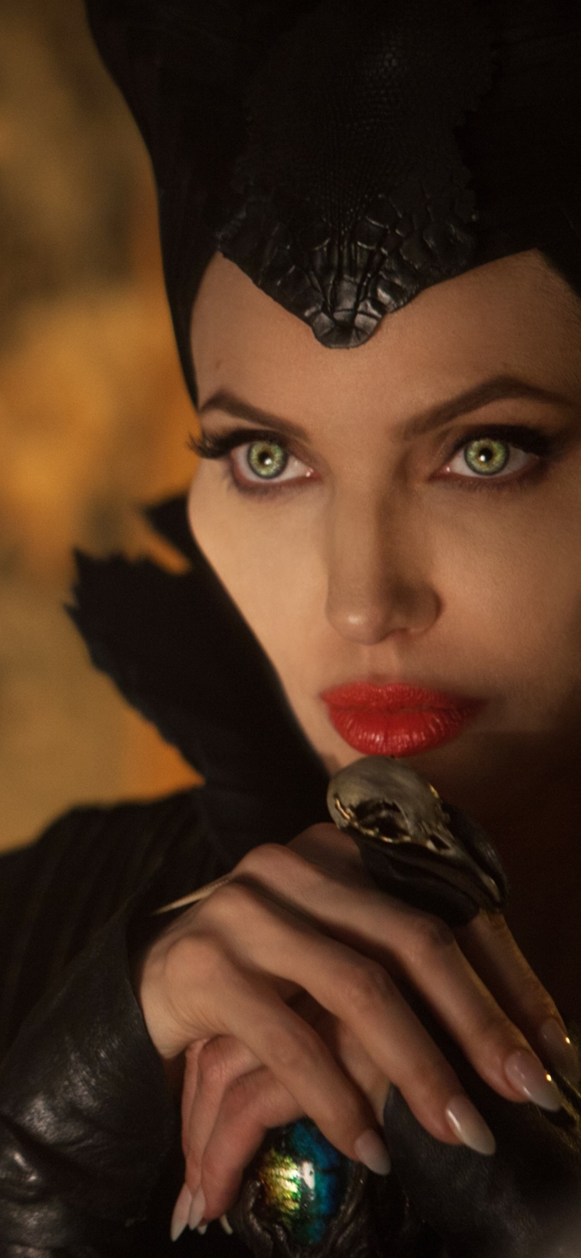 1170x2532  Картинка Maleficent на iPhone 12 Pro