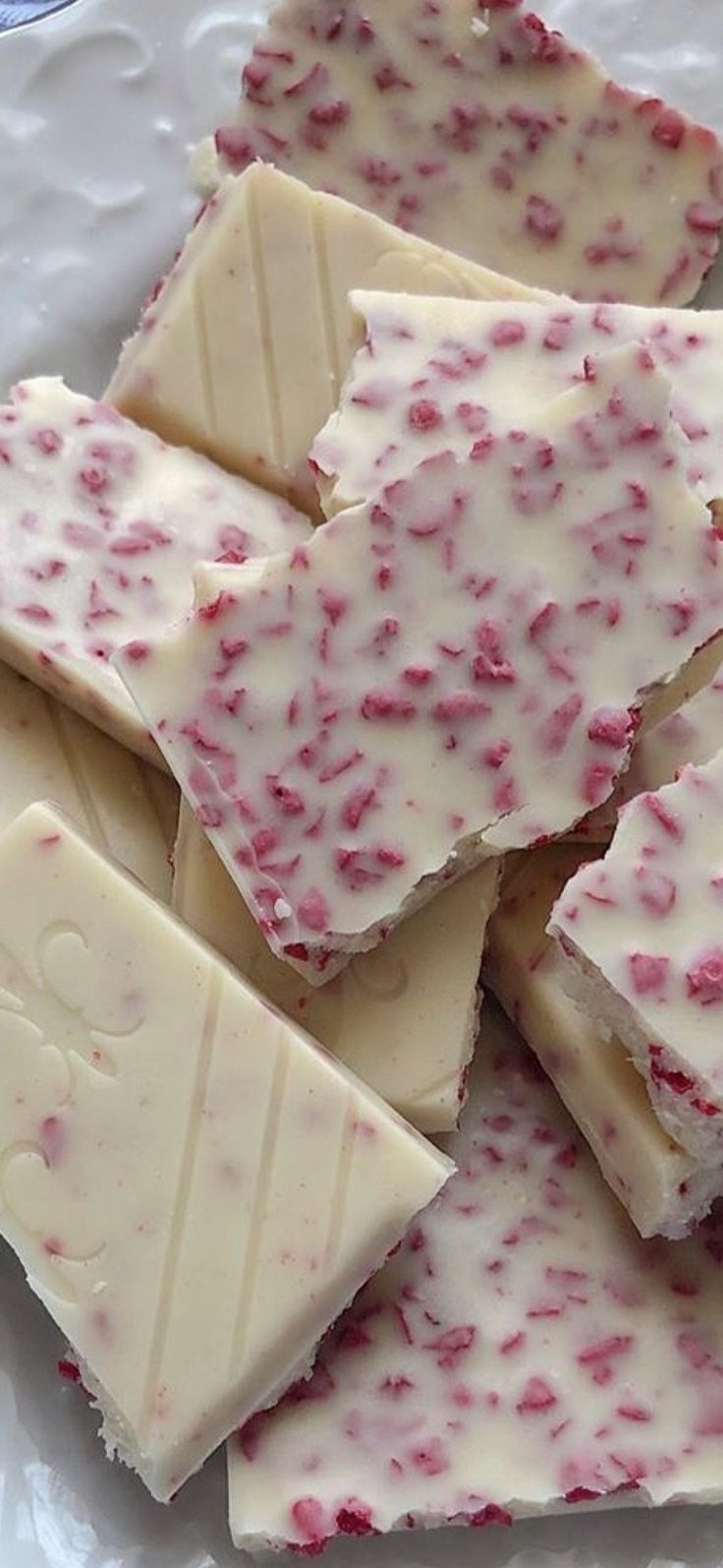 736x1594  Цветы молочные обои для мобильного телефона изображение_Фото номер  400303074_JPG Формат изображения_ru.lovepik.com