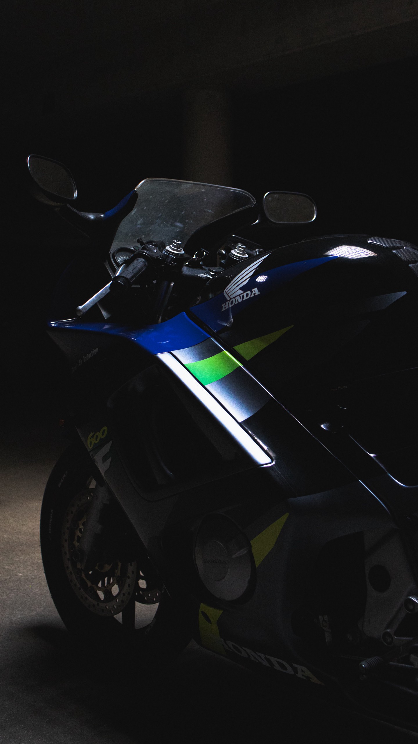 1440x2560  Обои на телефон мотоцикл, спидометр, руль, мотор - скачать бесплатно в  высоком качестве из категории \"Мотоциклы\"