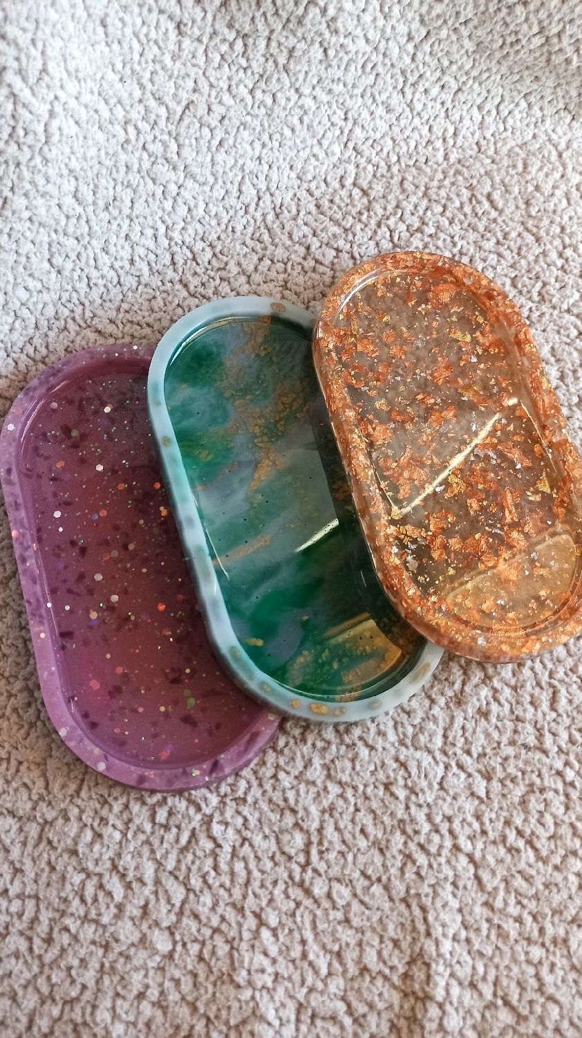 842x1500  Тарелочка, лоток для мелочей в интернет-магазине Ярмарка Мастеров по цене  382.5 ₽ – T6I32BY | Хранение украшений, Санкт-Петербург - доставка по России