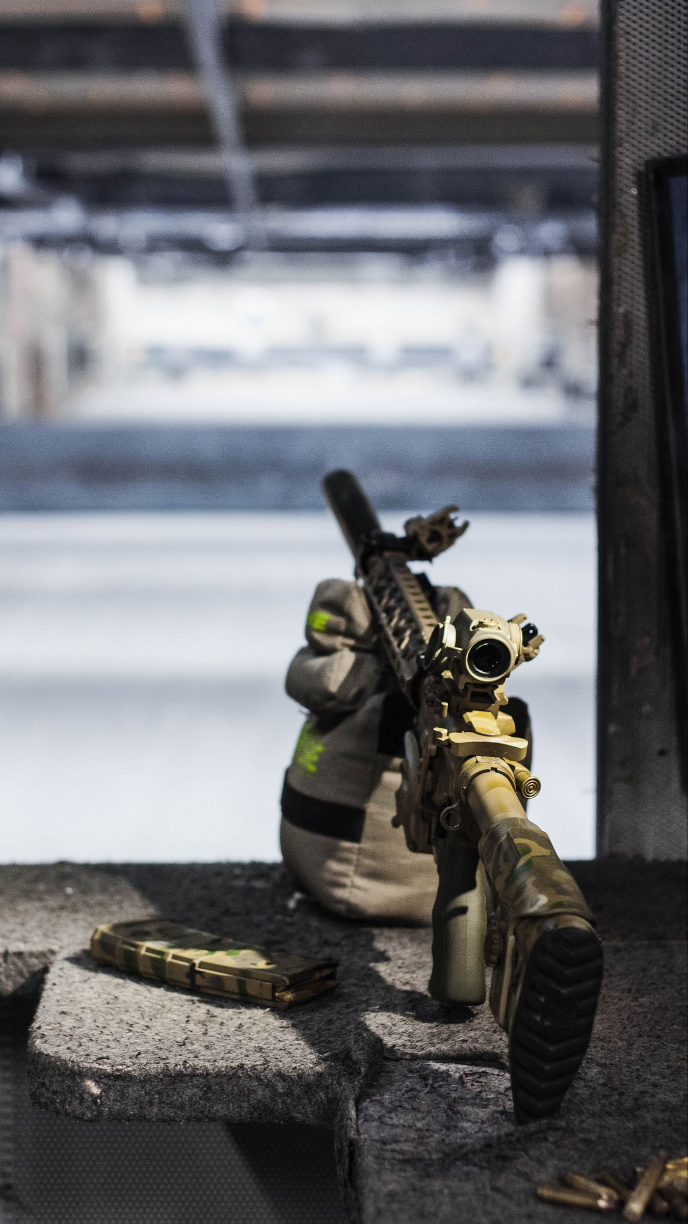 1350x2400  Скачать 1350x2400 винтовка, оружие, полигон, стрельбище, армия обои,  картинки iphone 8+/7+/6s+/6+ for parallax