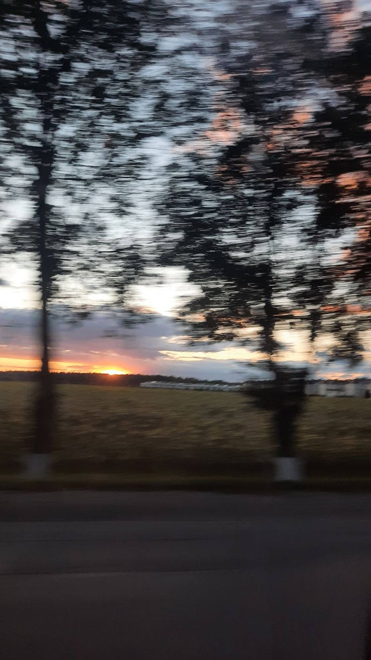 736x1308  Закат, эстетичное фото заката, солнце, летний закат, обои на телефон 🖤🌤 |  Пейзажи, Пейзаж картина маслом, Закаты