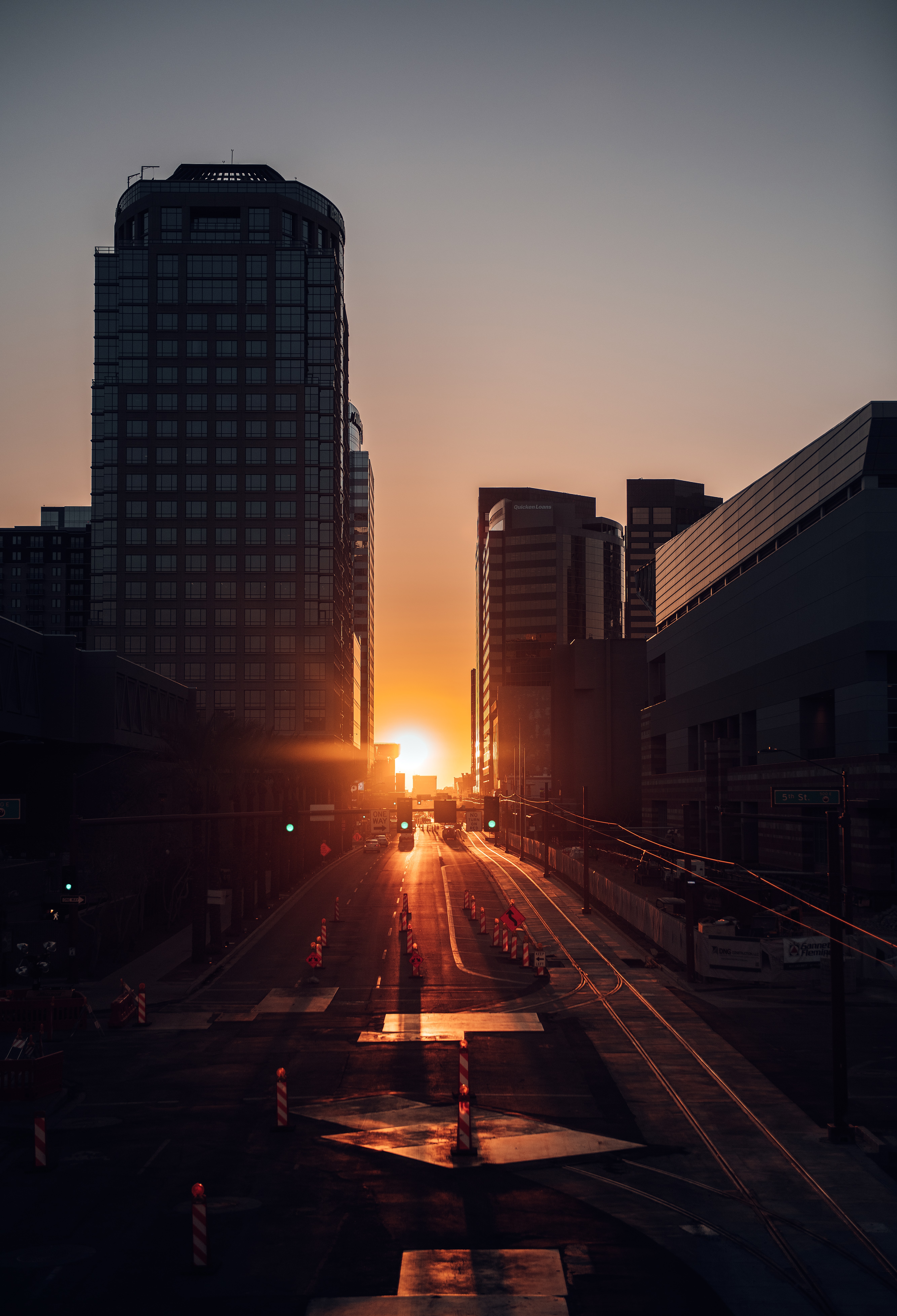 5333x7822  Обои на телефон: Город, Здания, Вид Сверху, Города, Дорога, Закат, 124682  скачать картинку бесплатно.