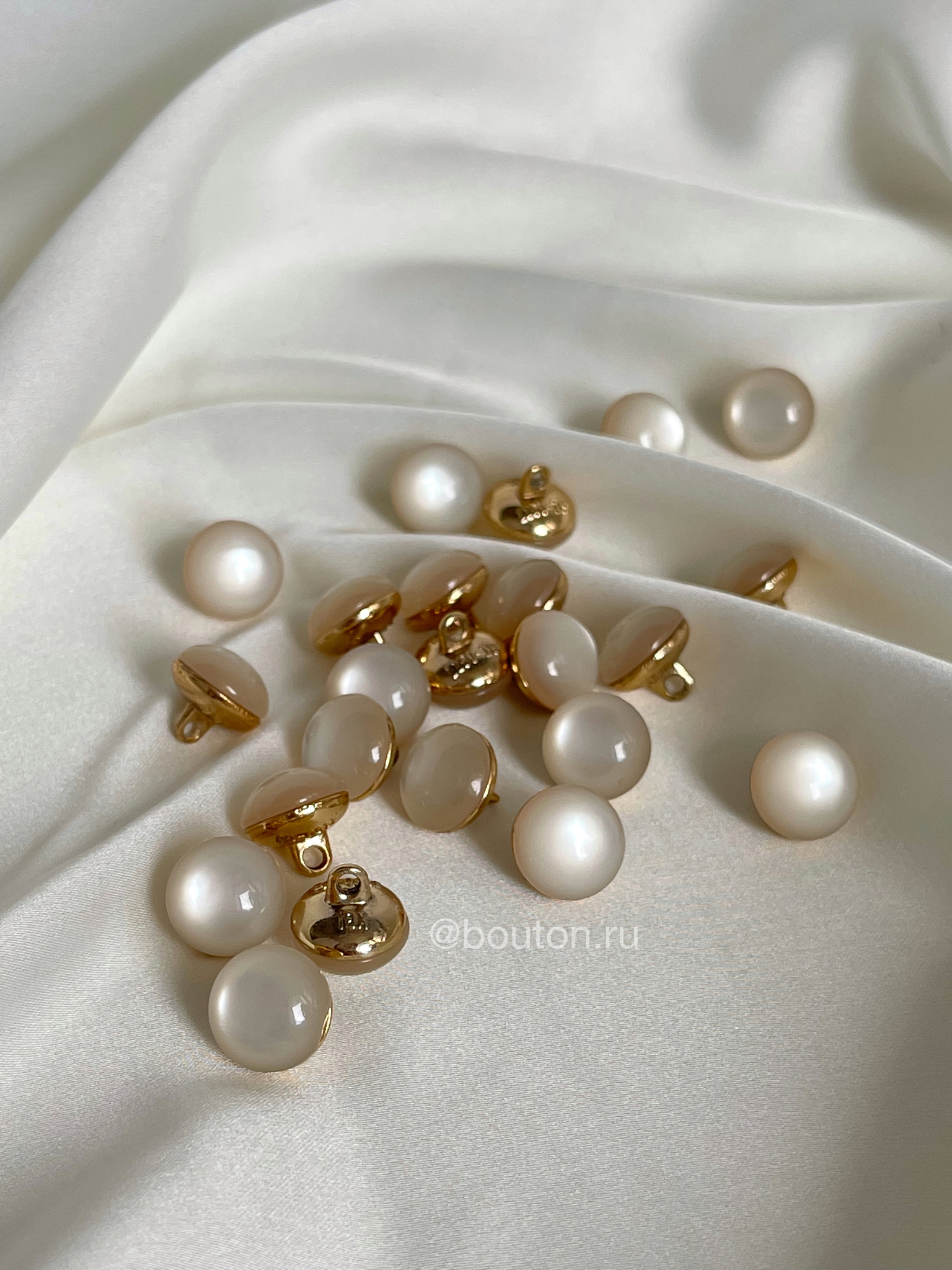 1536x2048  Обои на рабочий стол/Жемчуг на чёрном.. Обсуждение на LiveInternet -  Российский Сервис Онлайн-Дневников