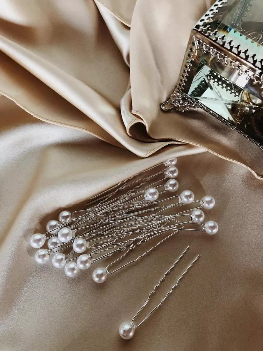 900x1200  Тесьма (цепочка) жемчуг стразы – купить за 1000 руб | BOUTON.RU