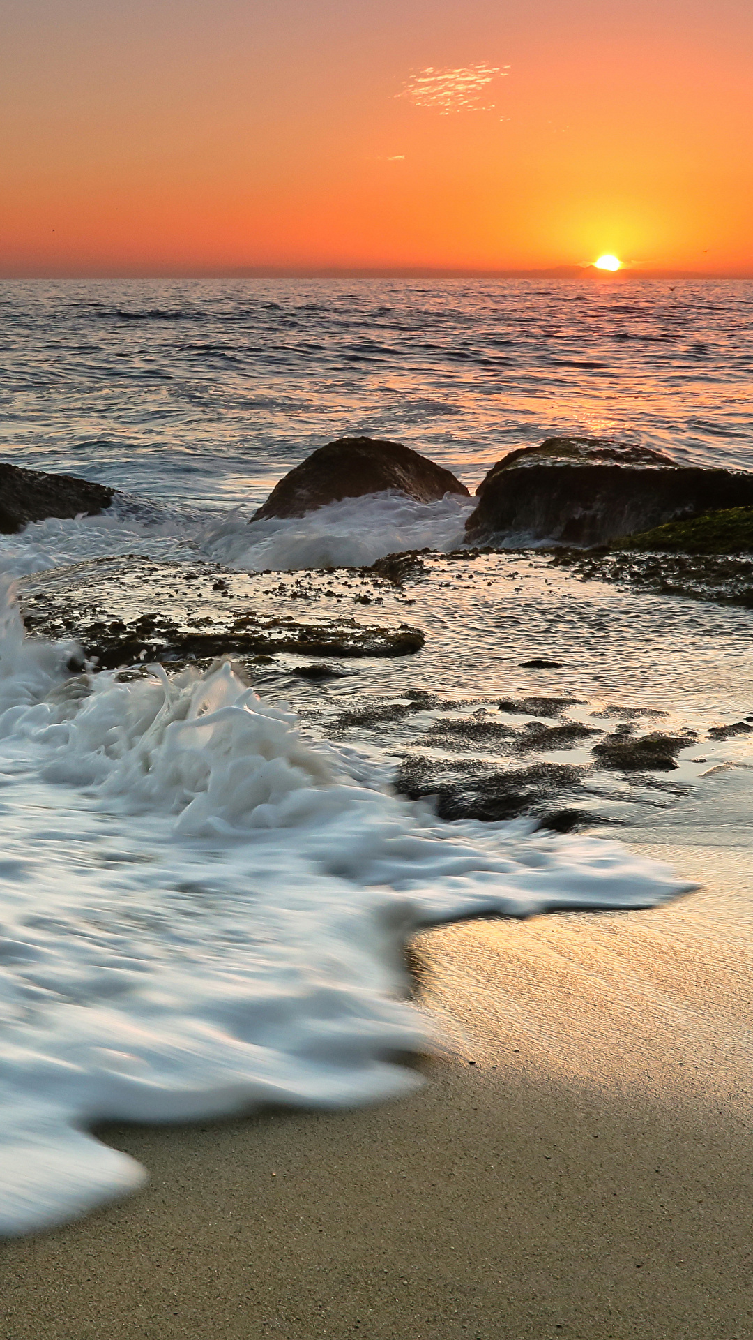 1080x1920  Фотографии Море Природа Волны рассвет и закат берег Камень 1080x1920