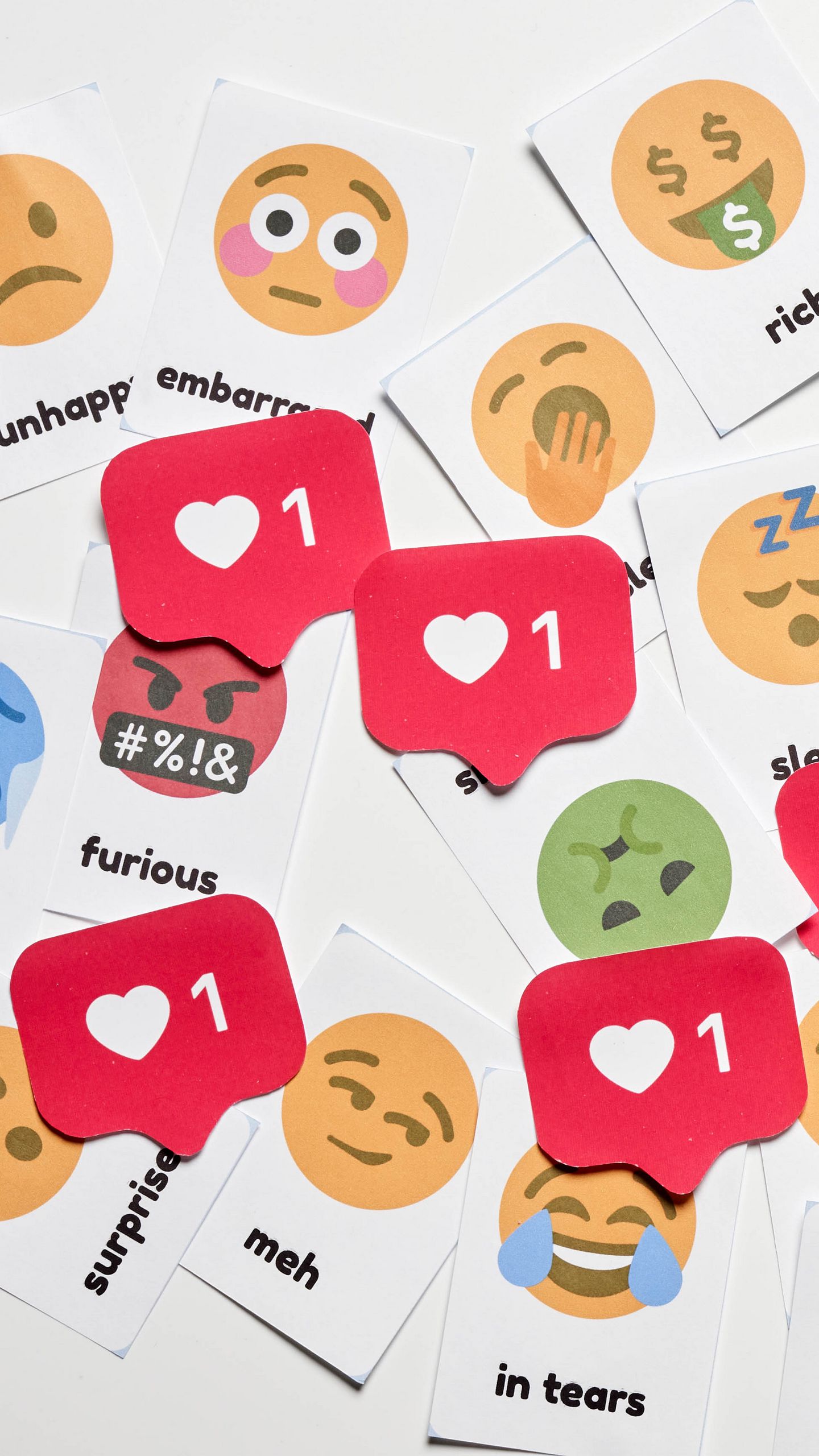 1440x2560  Скачать 1440x2560 эмодзи, смайлики, лайки, стикеры обои, картинки qhd  samsung galaxy s6, s7, edge, note, lg g4