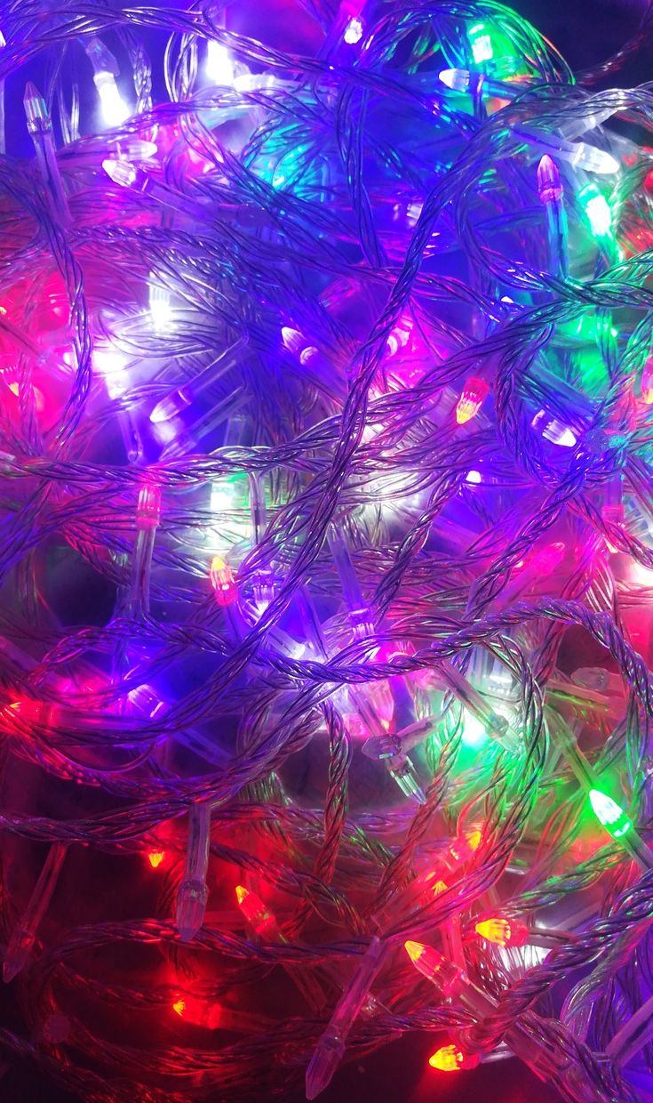 735x1240  Гирлянда обои на телефон (50 фото)