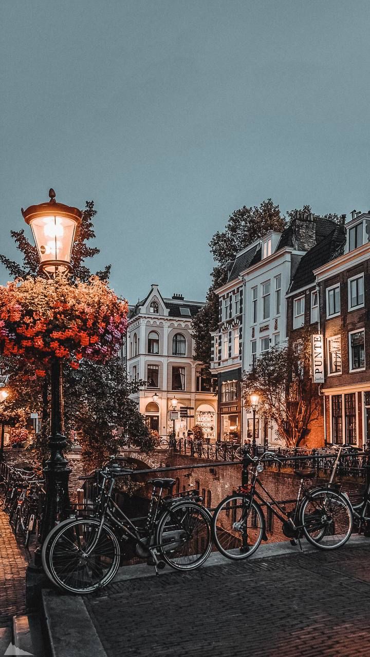 720x1280  Обои на телефон 📲, [18 авг. 2021 в 21:03] #Города #Архитектура 🌃 ✓Скачать  Обои файлом в HD✓… | Scenery wallpaper, Pretty wallpapers backgrounds,  Pretty landscapes