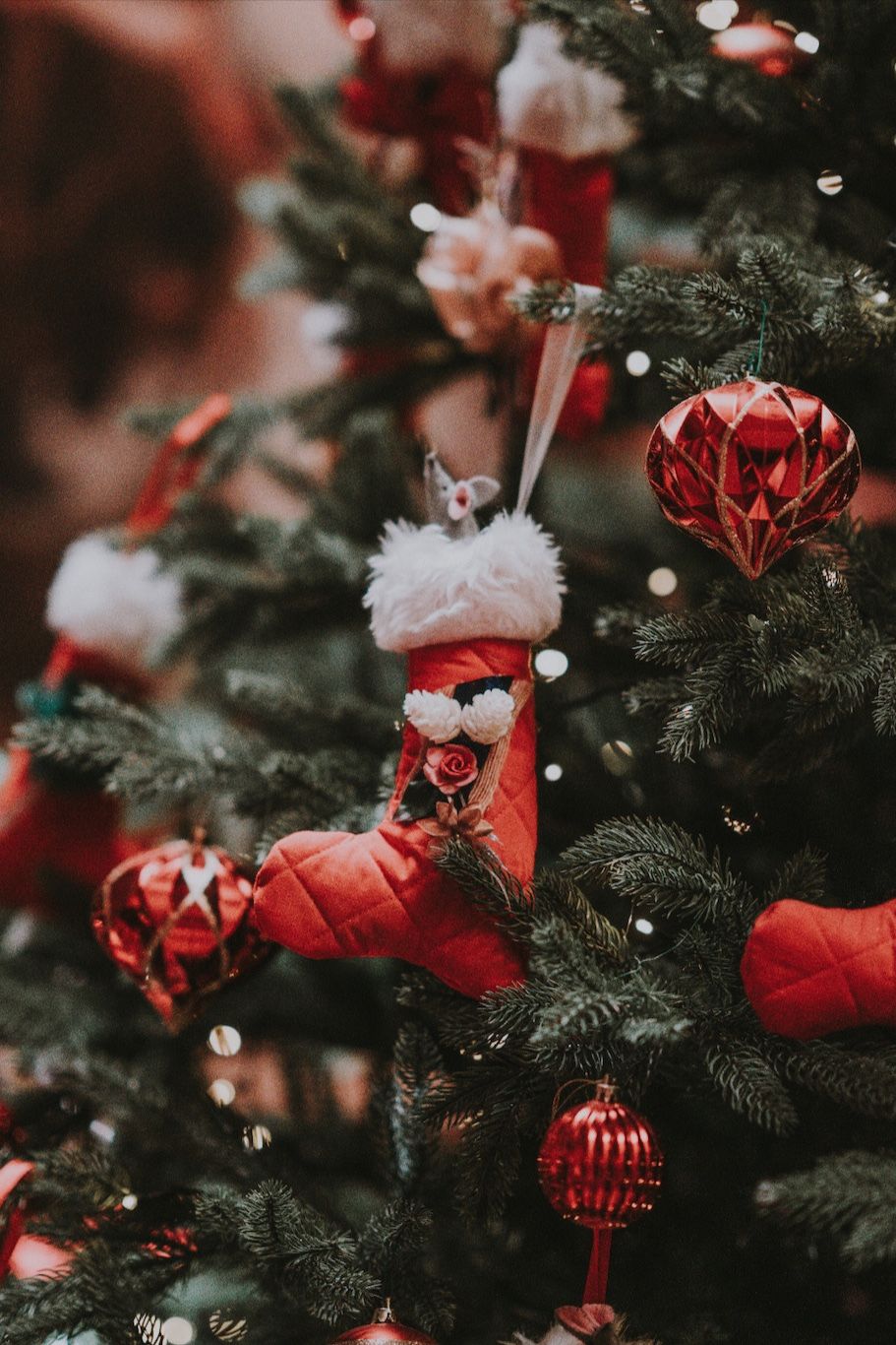 911x1366  Новогодние обои на телефон эстетика | Merry christmas wishes, Christmas  collage, Christmas images