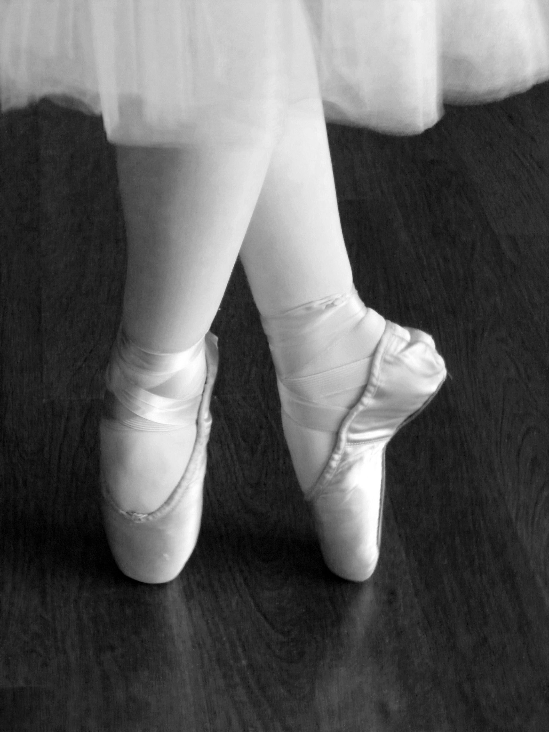 1920x2560  Дьявол на пуантах - фото и картинки abrakadabra.fun