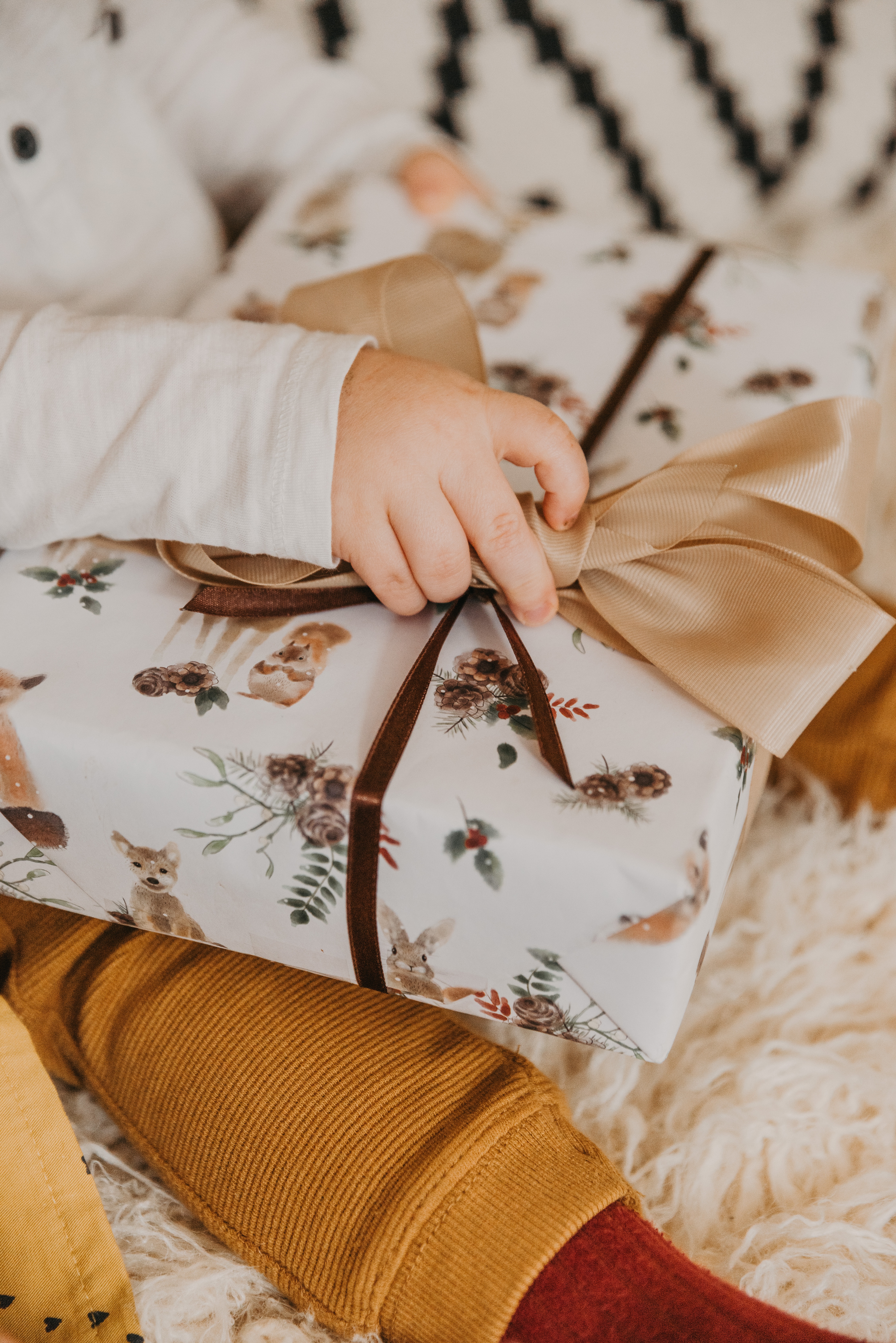 4912x7360  Скачать обои \"Ребенок\" на телефон в высоком качестве, вертикальные картинки  \"Ребенок\" бесплатно