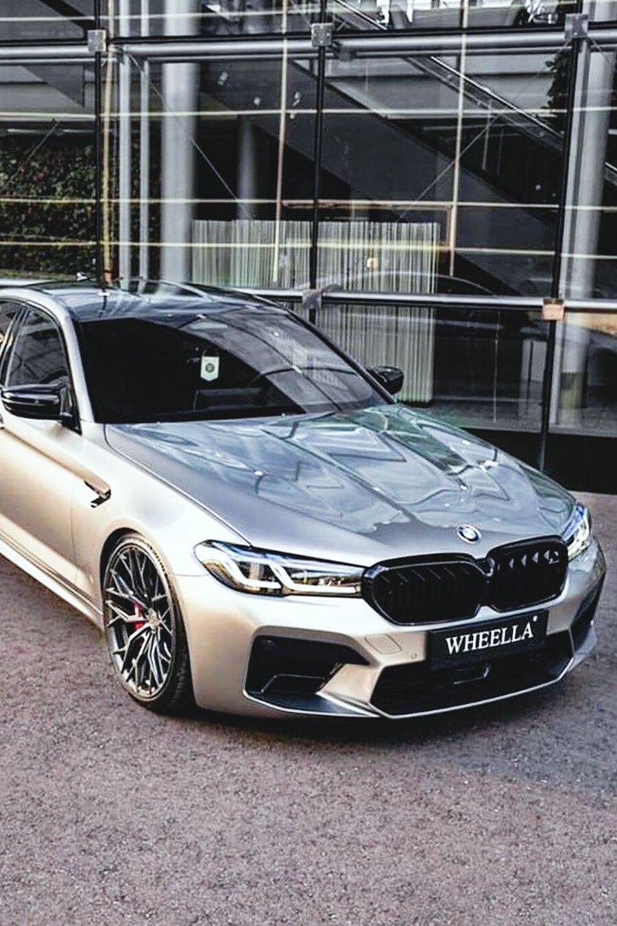 900x1350  BMW M8 wallpapers - обои для телефона 4К CrifAvto | Обои, Обои для телефона