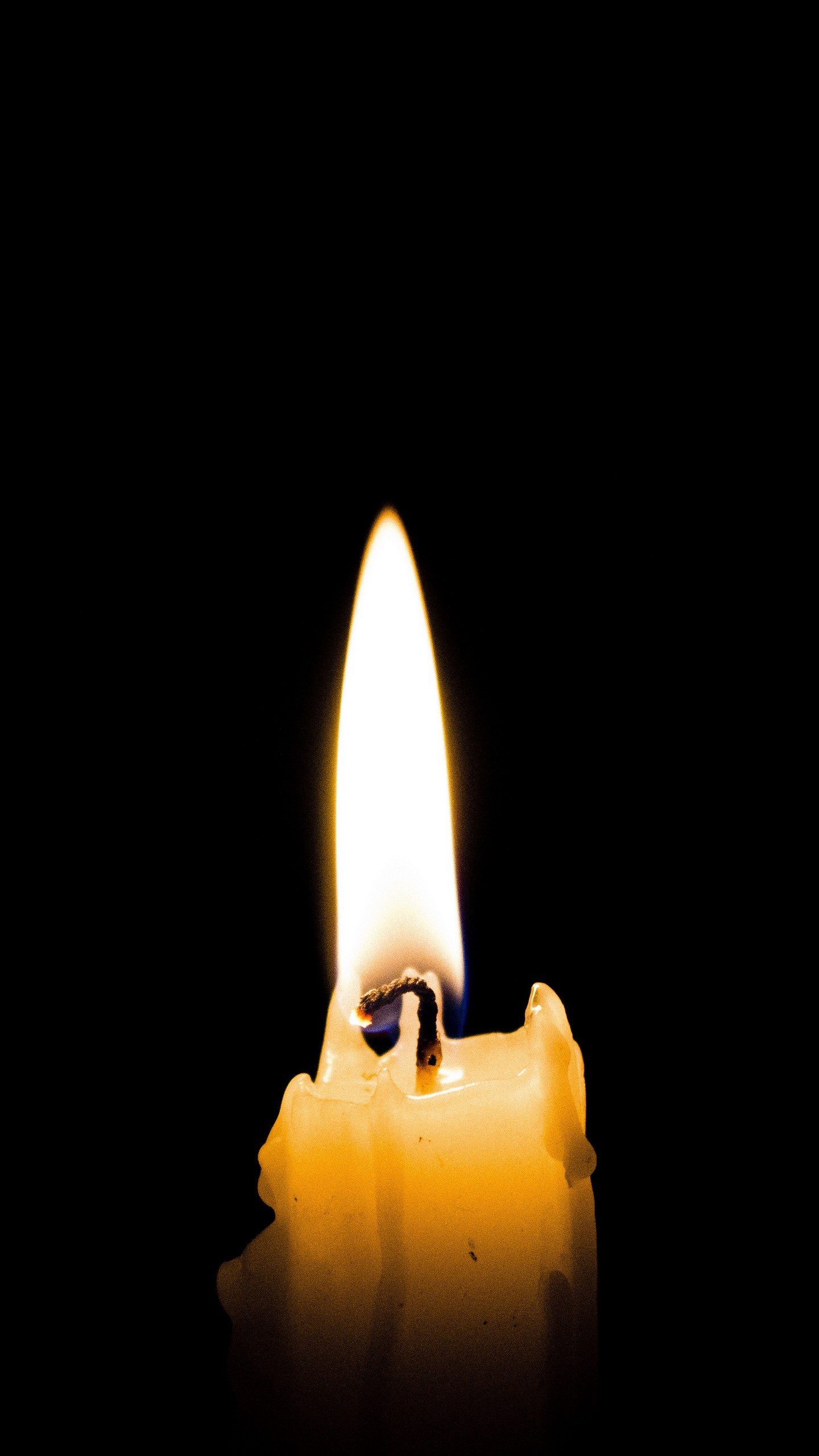 1440x2560  Обои на телефон свеча, воск, фитиль, огонь - скачать бесплатно в высоком  качестве из категории \"Темные\"