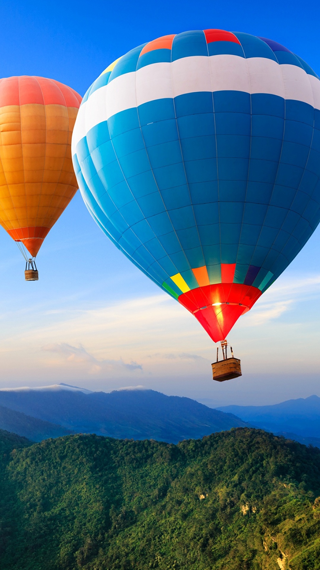 1080x1920  Картинка Воздушный шар Двое Природа Небо 1080x1920