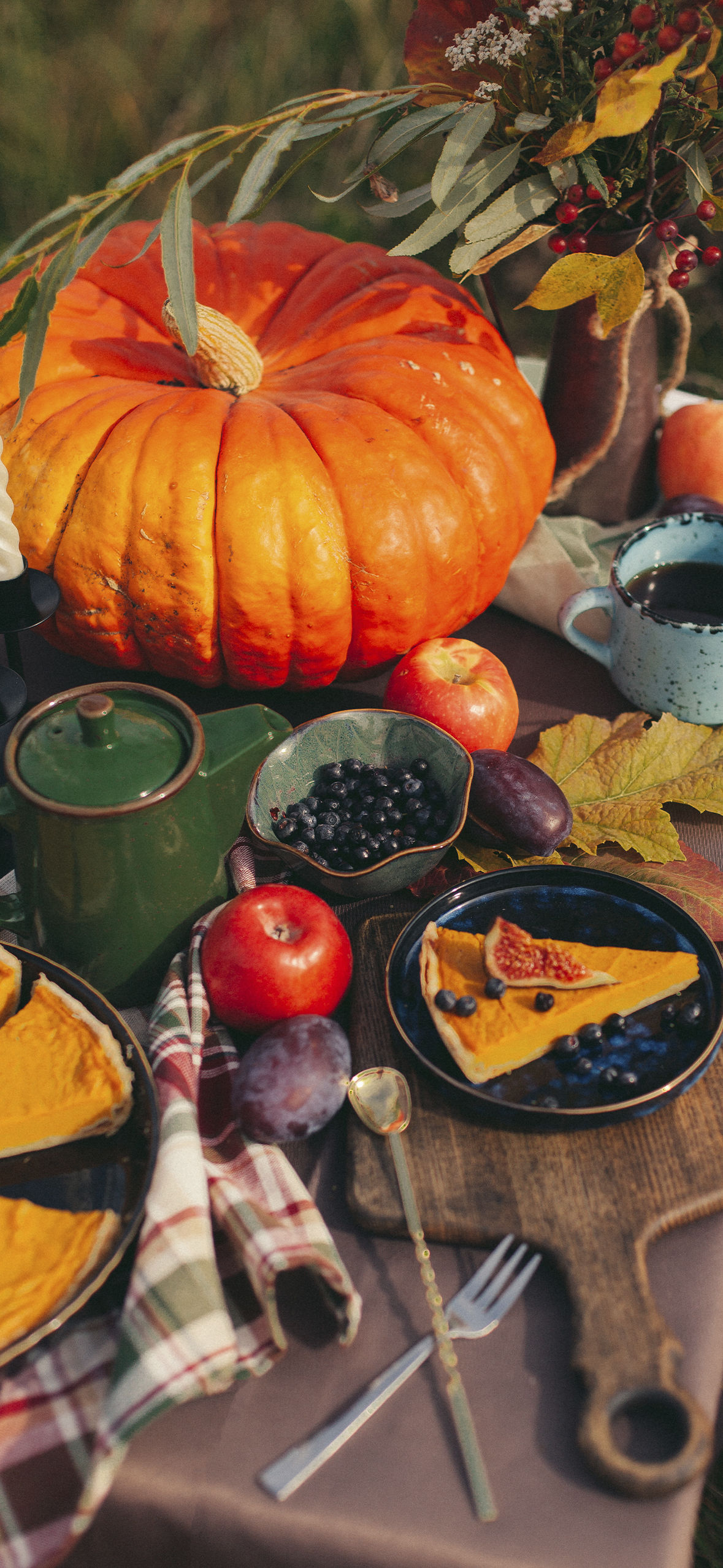 1179x2556  Обои на телефон: осень 2023