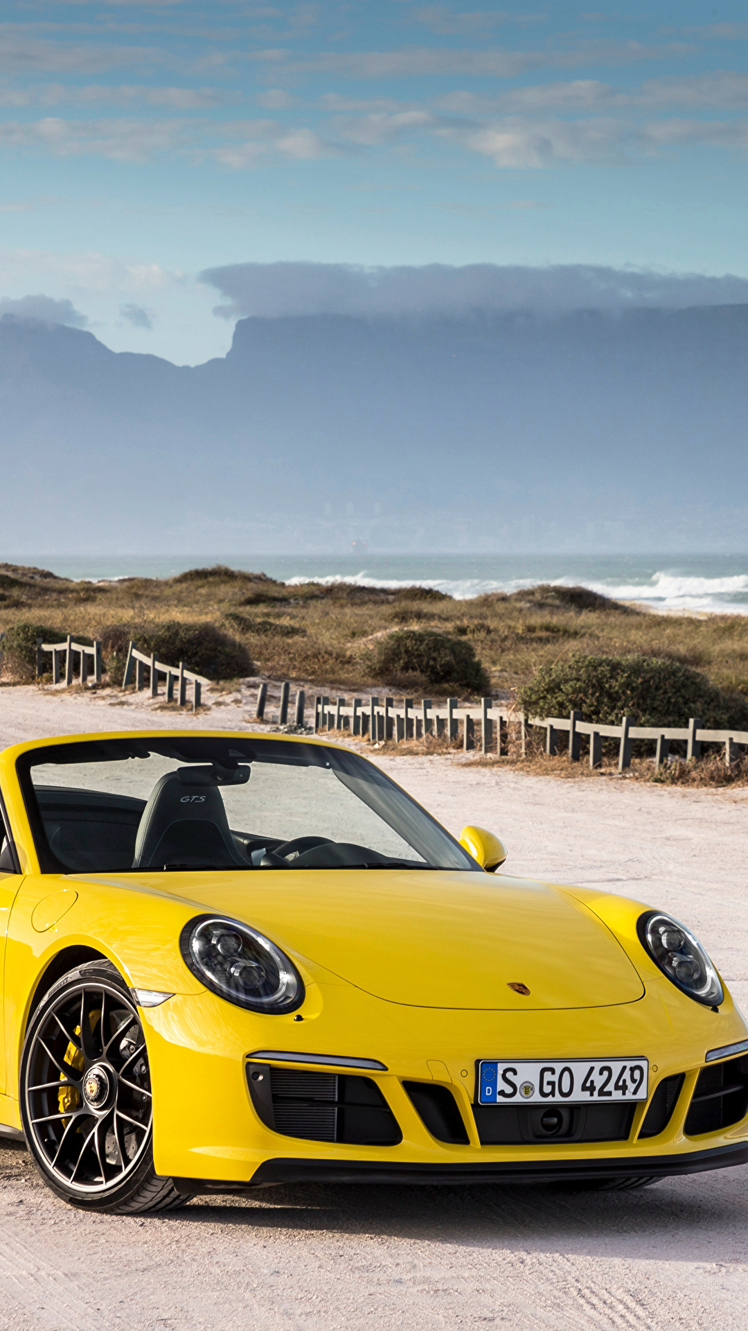 1080x1920  Desktop Wallpapers Porsche 2017 911 Carrera 4 GTS 1080x1920