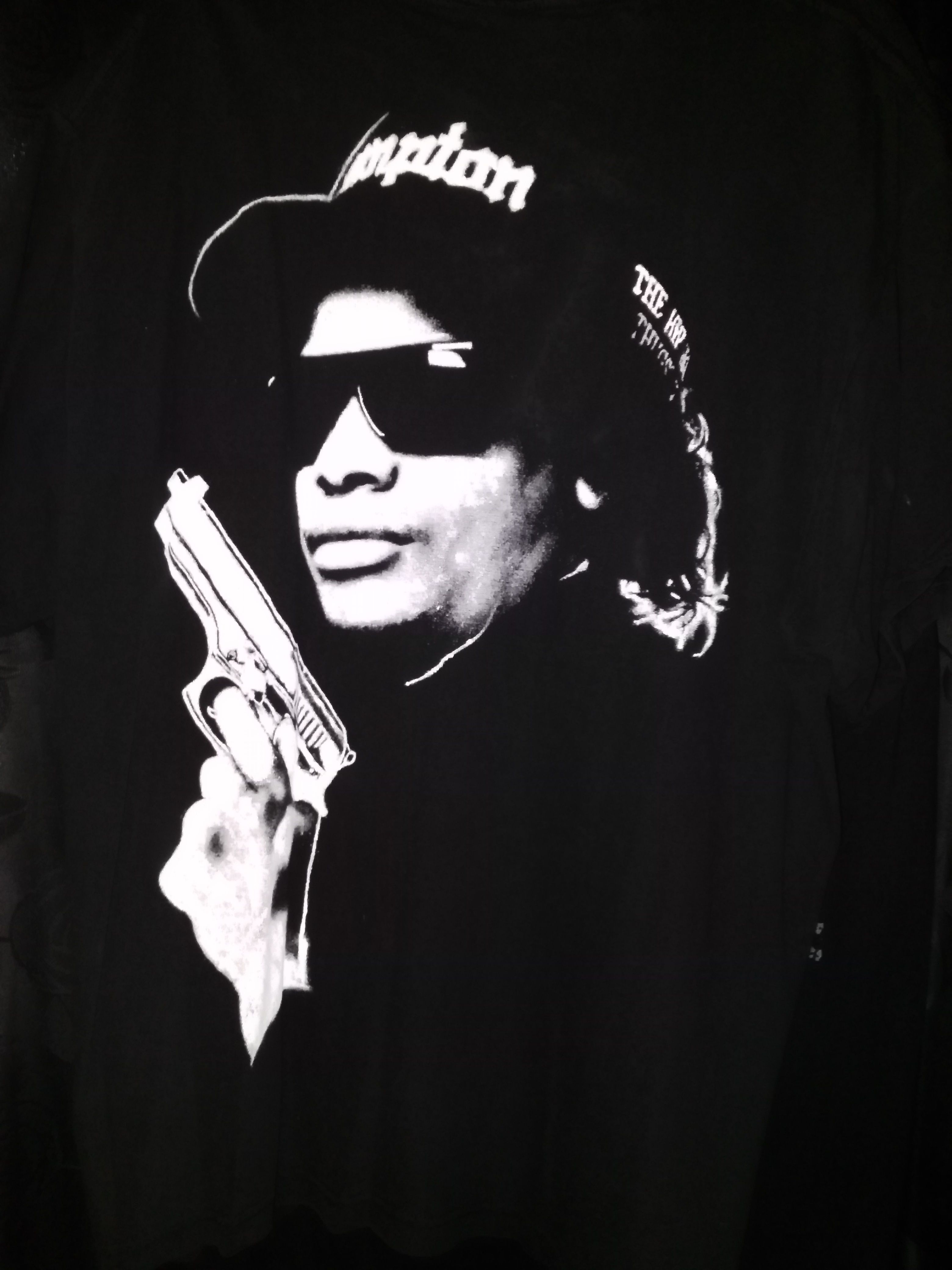 Eazy e обои на телефон