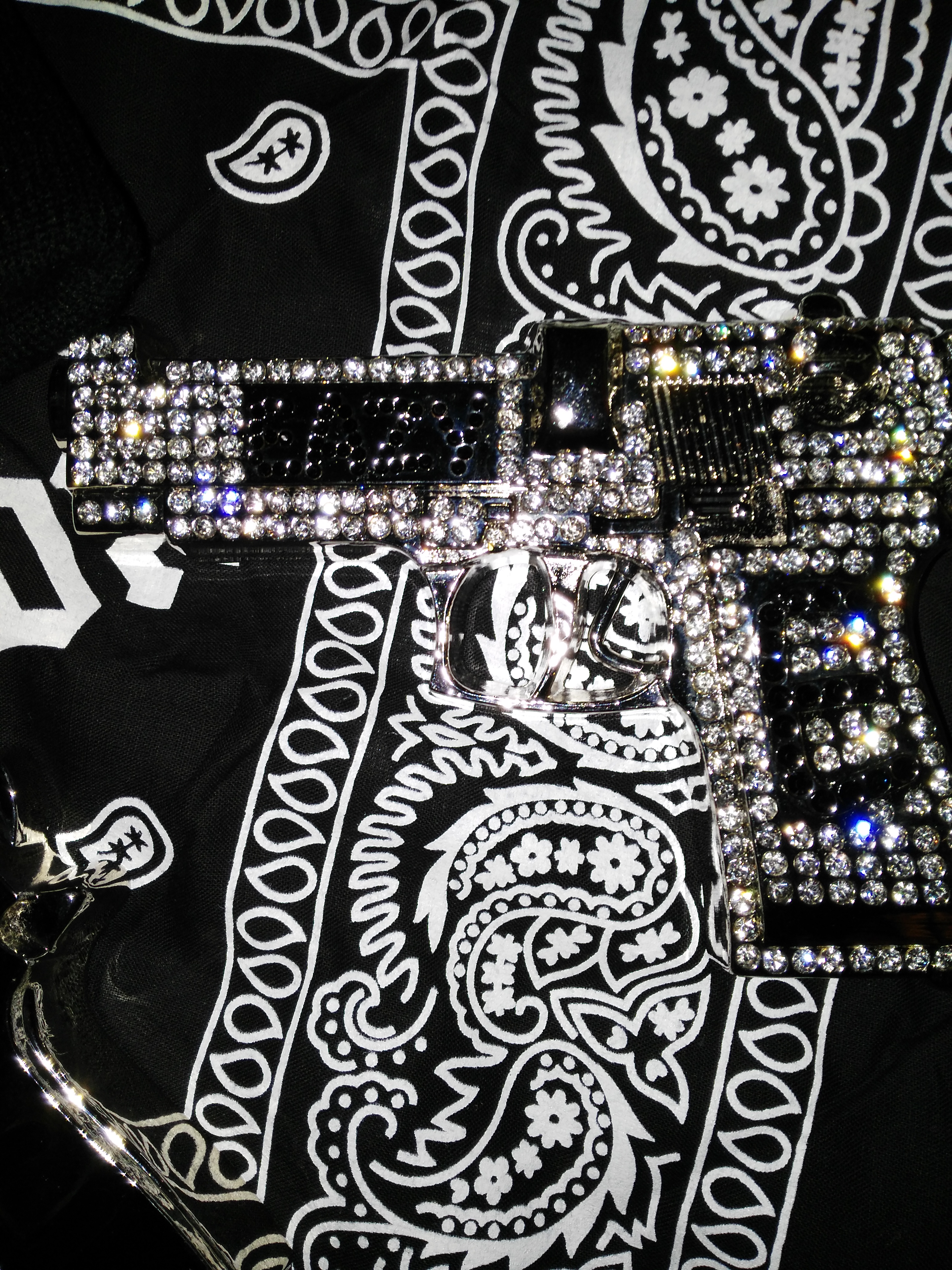 3120x4160   Eazy E Ruthless Record S Belt Bucket Gun Diamond Look - Young Jeezy Hustle Hard G - 3120x4160 Обои - teahub.io 