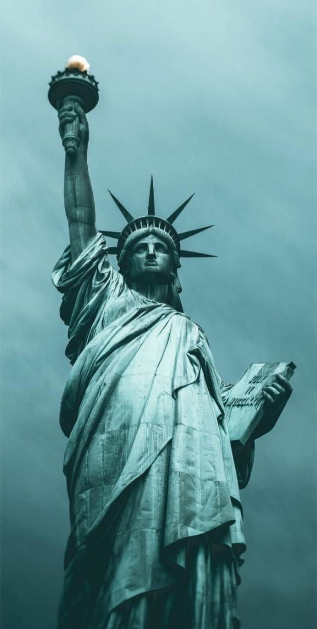 646x1280  Пин от пользователя Lizeth Martínez на доске wallpapers | Статуя свободы,  Девушки monster energy, Путешествие по сша