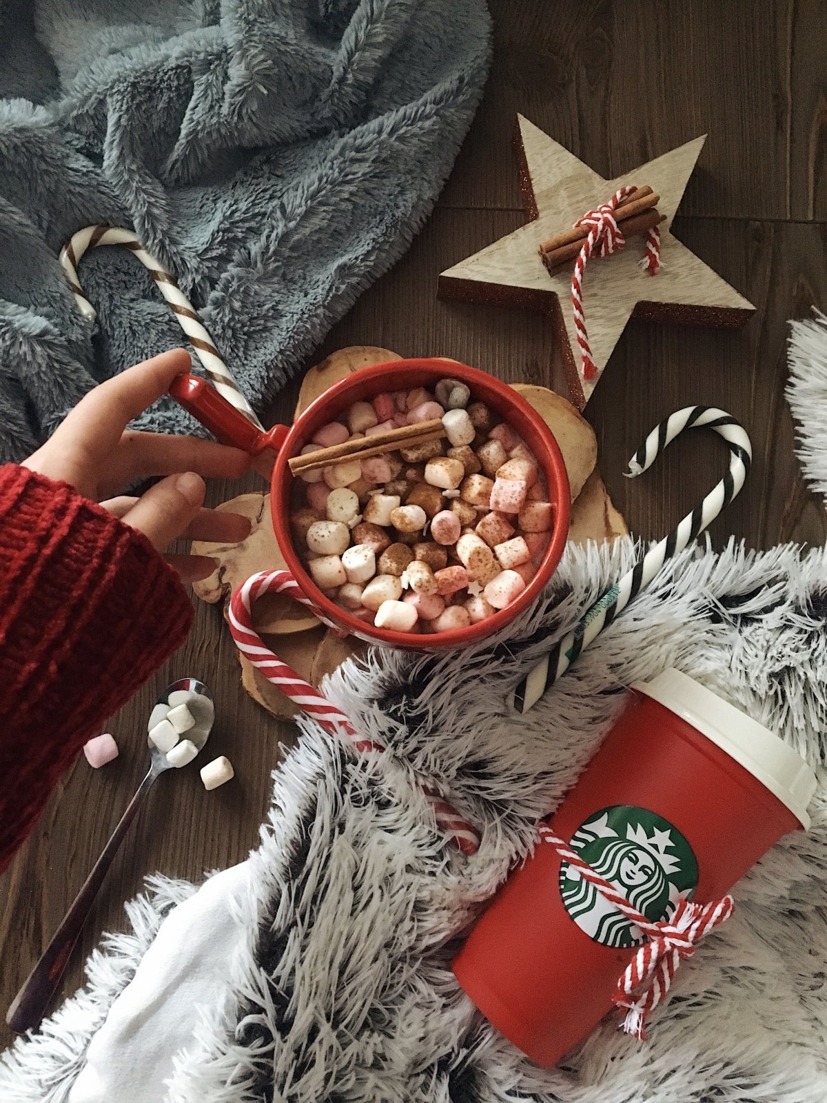 1200x1600  Новый год картинки на телефон - 62 фото