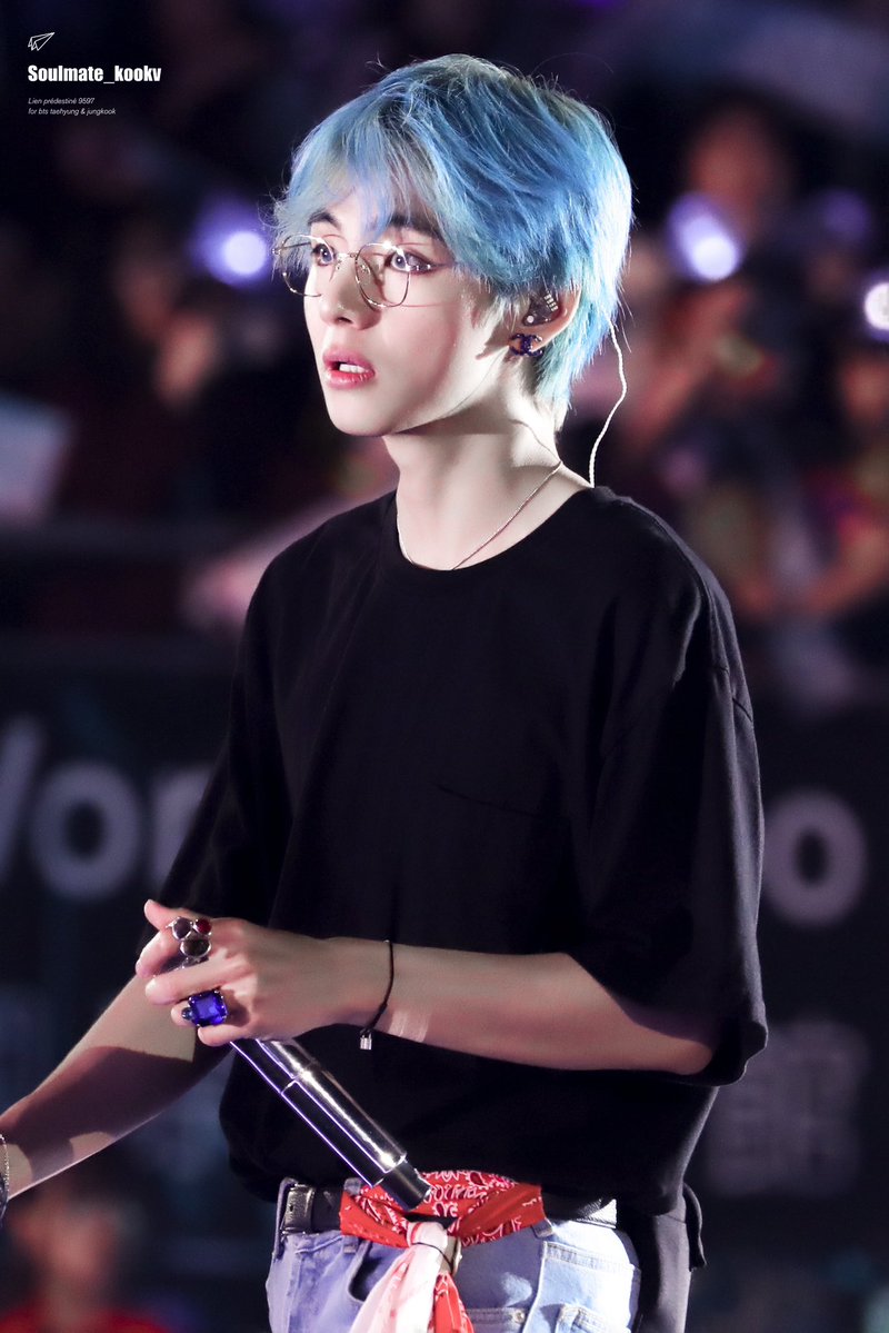 800x1199  Ким Тэхён от слова совершенство on X: \"... В своей смерти прошу винить Ким  Тэхёна.... Своей красотой этот мужчина может убивать миллионы людей... Я  задыхаюсь За что ты такой прекрасный? 😭💜💜💜💜💜💜💜 Люблю