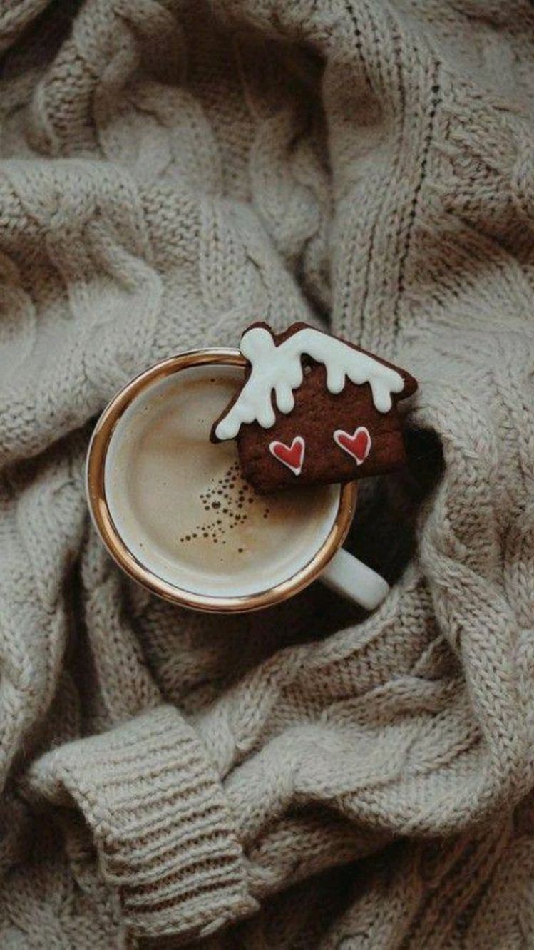 749x1332  Эстетичные зимние обои на телефон - 56 фото