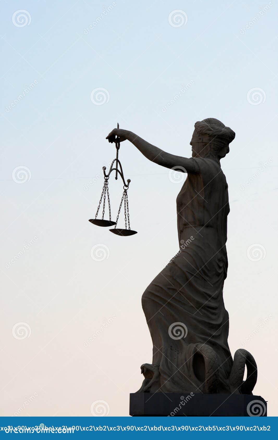 1067x1690  1,762 Femida стоковые фото – бесплатные и стоковые фото RF от Dreamstime