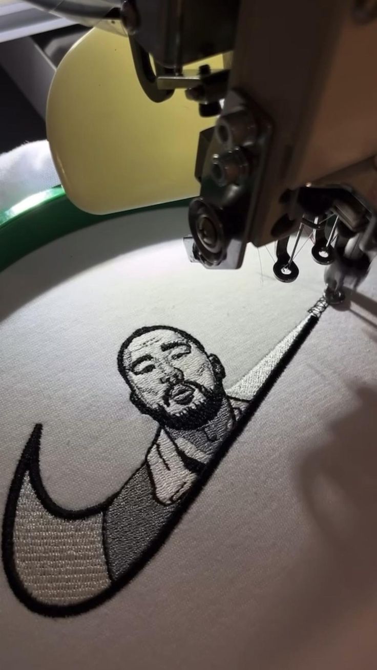 736x1308  Фемида в кружевах… в 2023 г