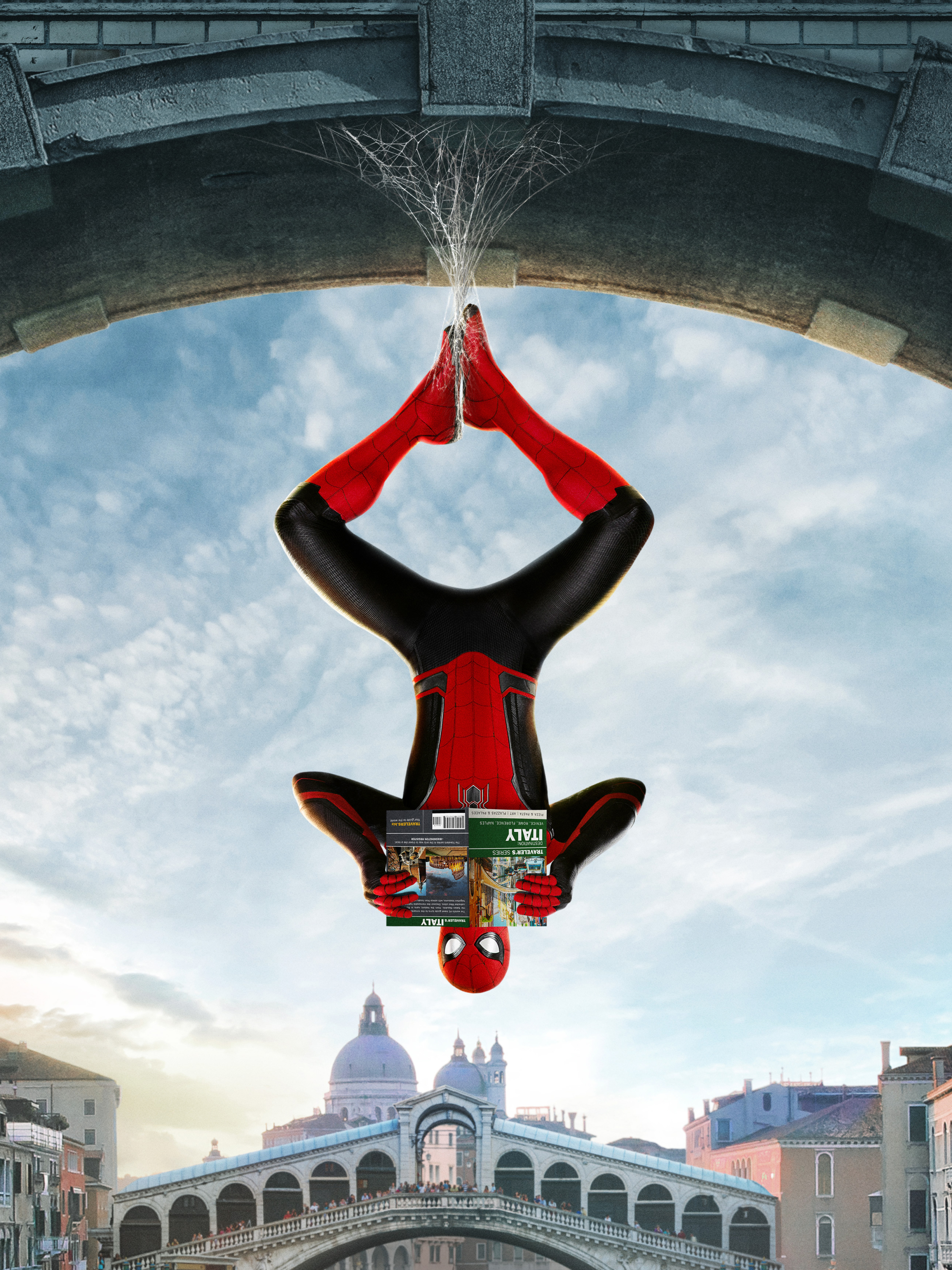 Человек паук вдали от дома обои на телефон