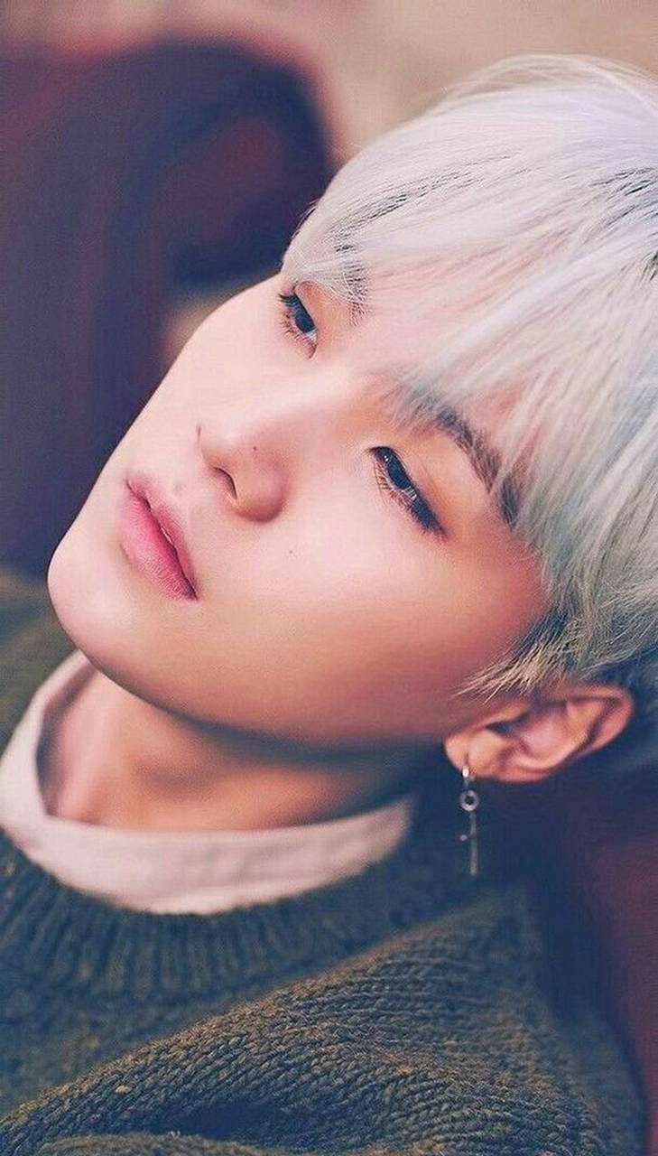 729x1280  20+ Мин Юнги (Suga) обои на телефон - oboi-telefon.ru