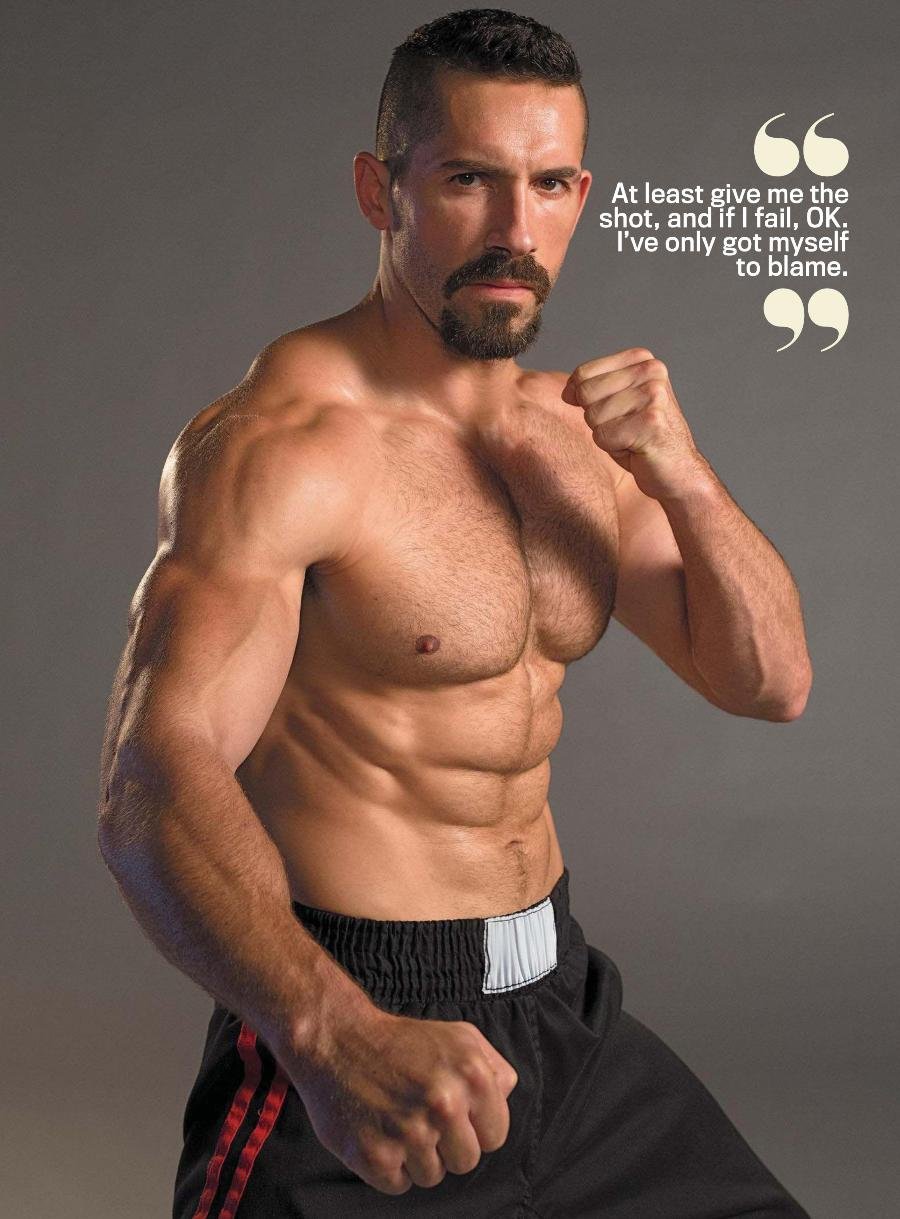 900x1219  Скотт Эдкинс - 63 фото