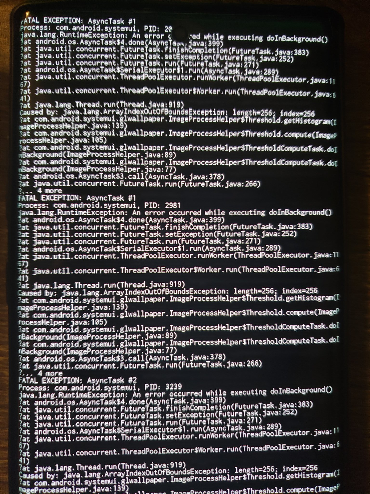 1536x2048  Обои с красивым пейзажем рушат систему на смартфонах, «особенно Samsung»
