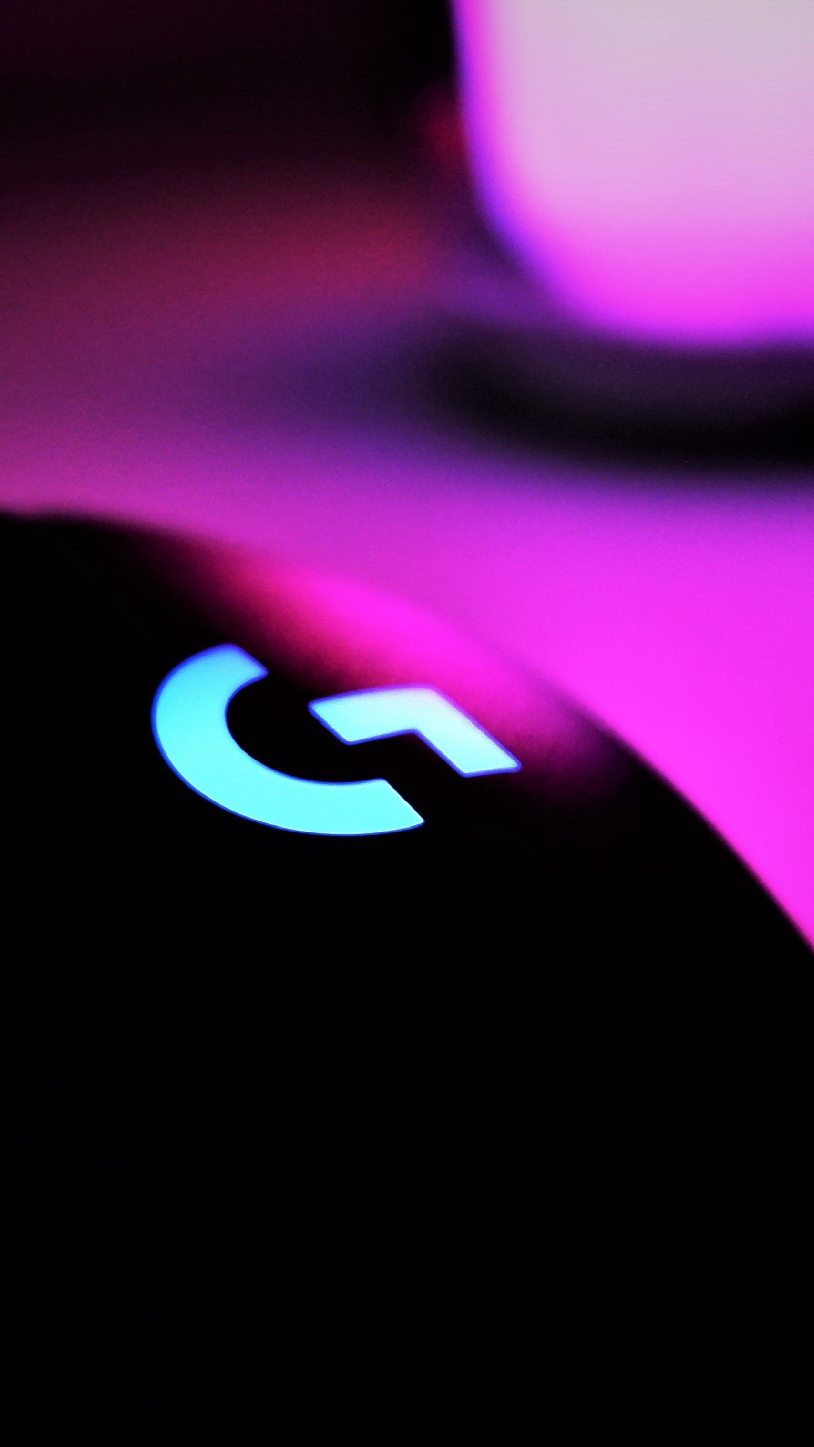 1620x2880  Игровая мышь - задник