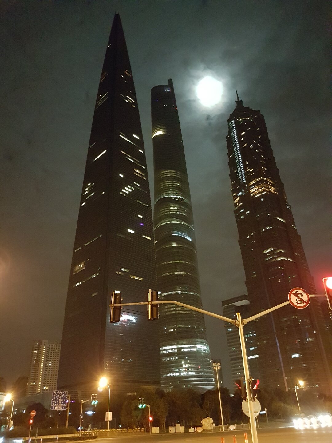 1080x1440  Китайское экономическое чудо на рынке недвижимости. Цена «квадрата» на  вторичке в Шанхае стартует от $12 тысяч — последние Новости на Realt