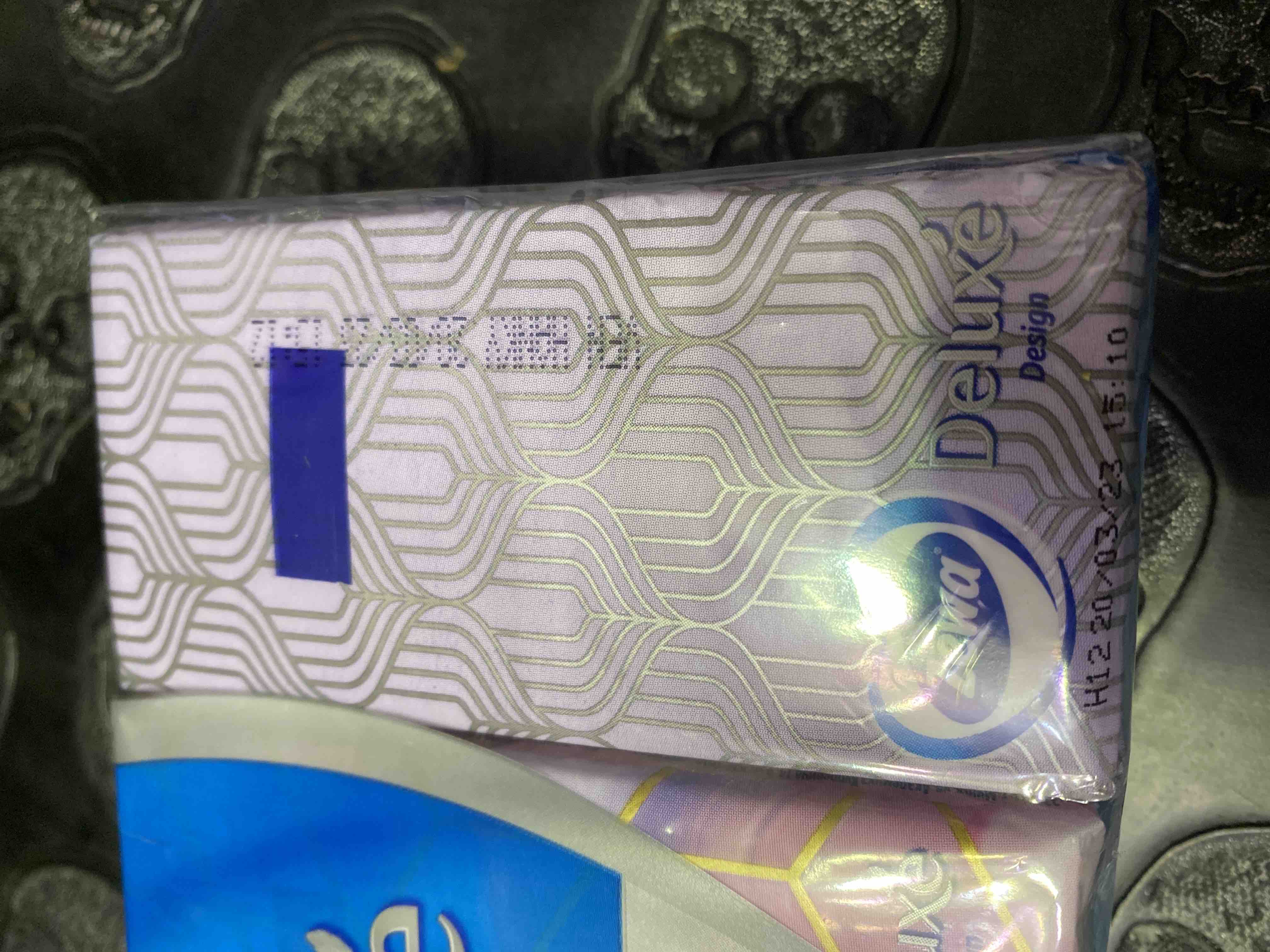 4032x3024  Платочки бумажные носовые Zewa Deluxe Design, 3 слоя, 10шт.Х 10 - отзывы  покупателей на Мегамаркет | бумажные носовые платки 51178