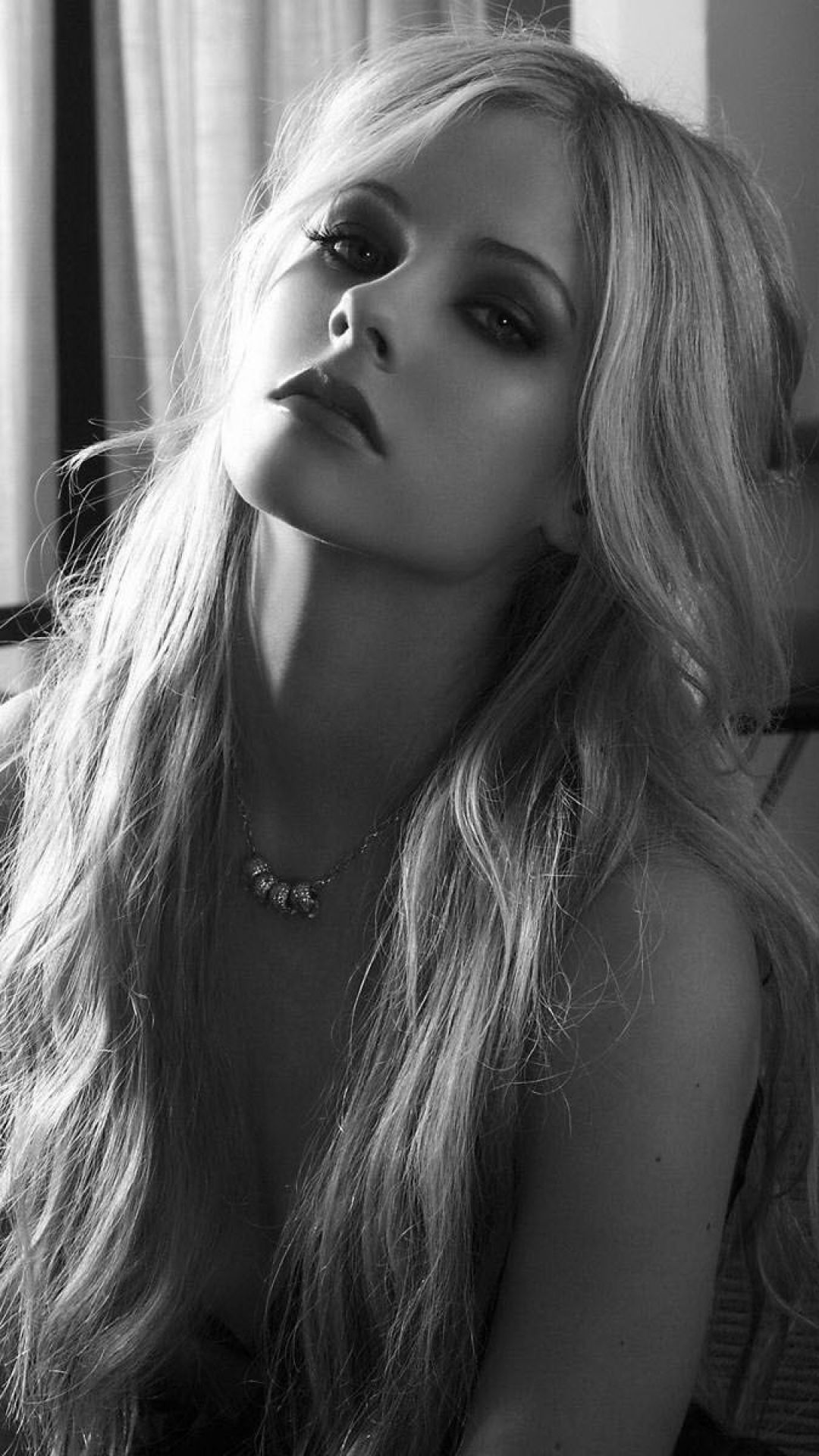 1080x1920  Макияж Аврил Лавин - Лучшие обои для htc one, легко и бесплатно скачать | Фотографии Аврил Лавин, Аврил Лавин, Стиль Аврил Лавин