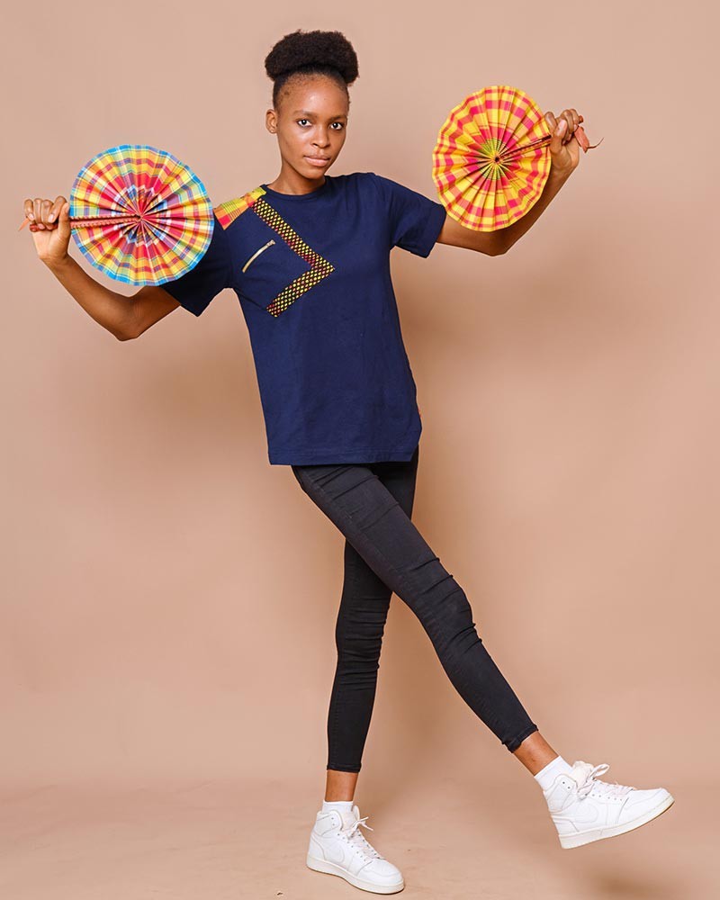 800x1000  Avezano Яркая рождественская елка и полосы огней Фон для фотосъемки