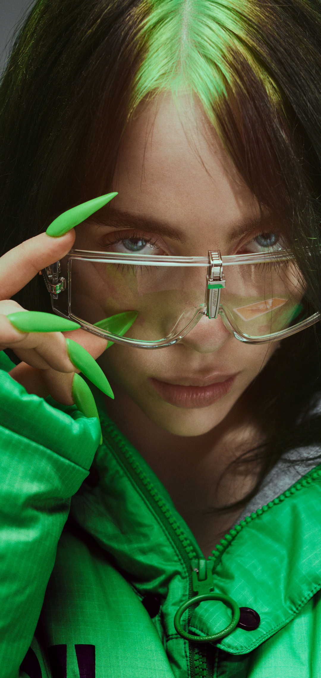 1080x2280  Billie Eilish for ELLE, October 2019 by Yvan Fabing - Mobile Abyss