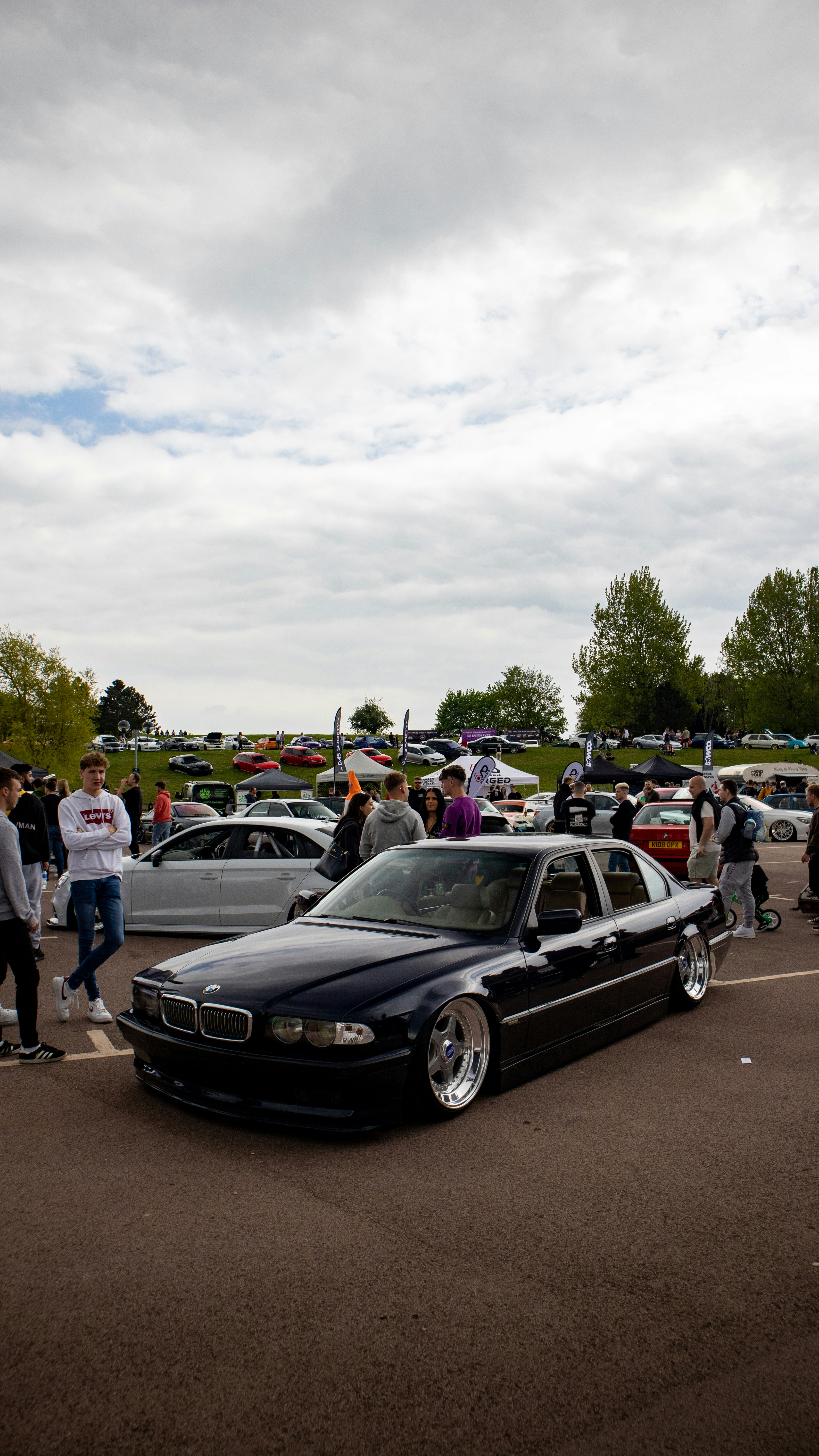 3375x6000  Изображение темы Bmw E38 | Бесплатное изображение на Unsplash Herunterladen