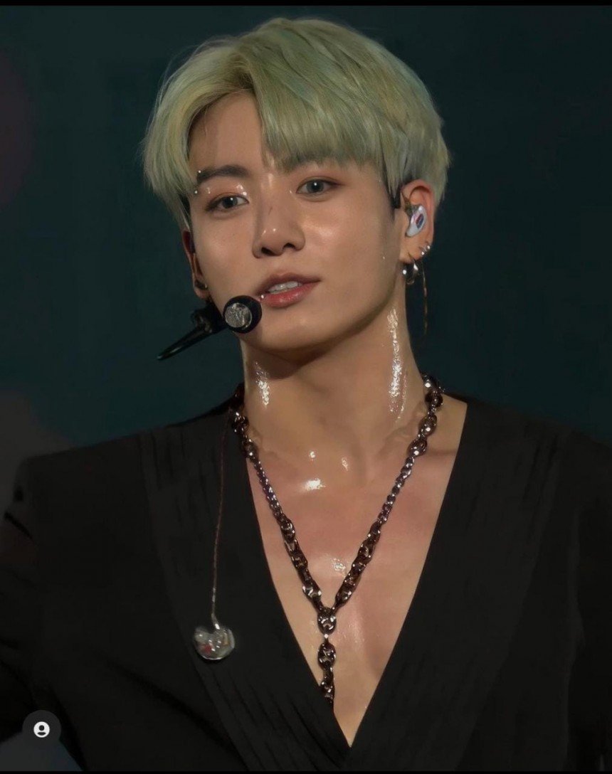 860x1088  Коллекция обоев Jungkook (BTS) Скачать в 4K - Лучшие обои в Интернете, которые можно скачать бесплатно