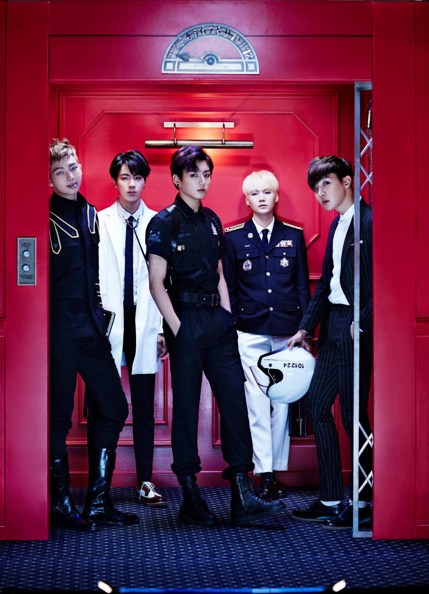 1479x2048  Обои на телефон с участниками группы BTS - YouLoveIt.ru