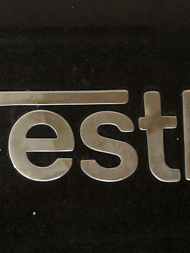 768x1024   Абстрактные обои для телефона с лицом от Typegal.com | Абстрактные лица Обои для телефона Обои 