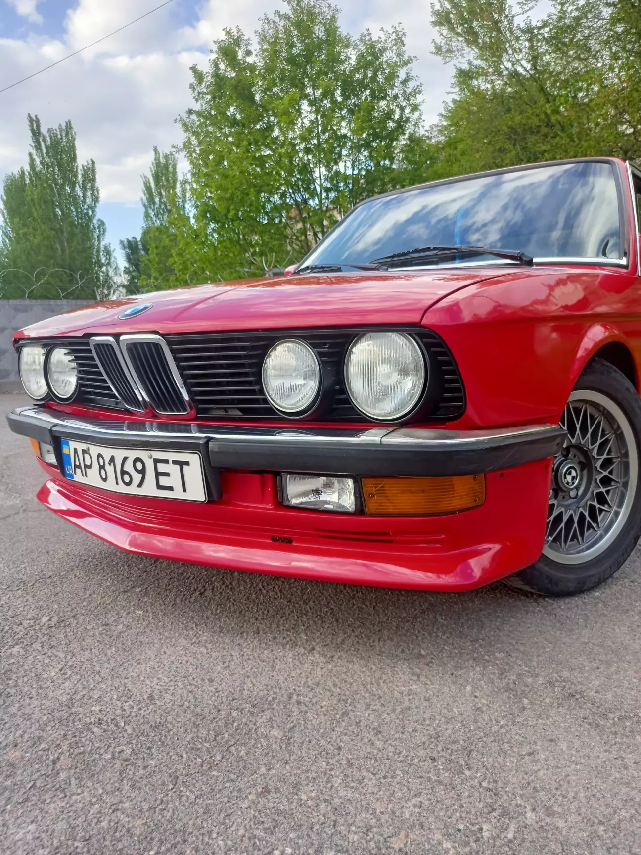 1296x1728  BMW 5 series (E28) Последняя АкулА Lady red | DRIVER.TOP - Українська  спільнота водіїв та автомобілів.