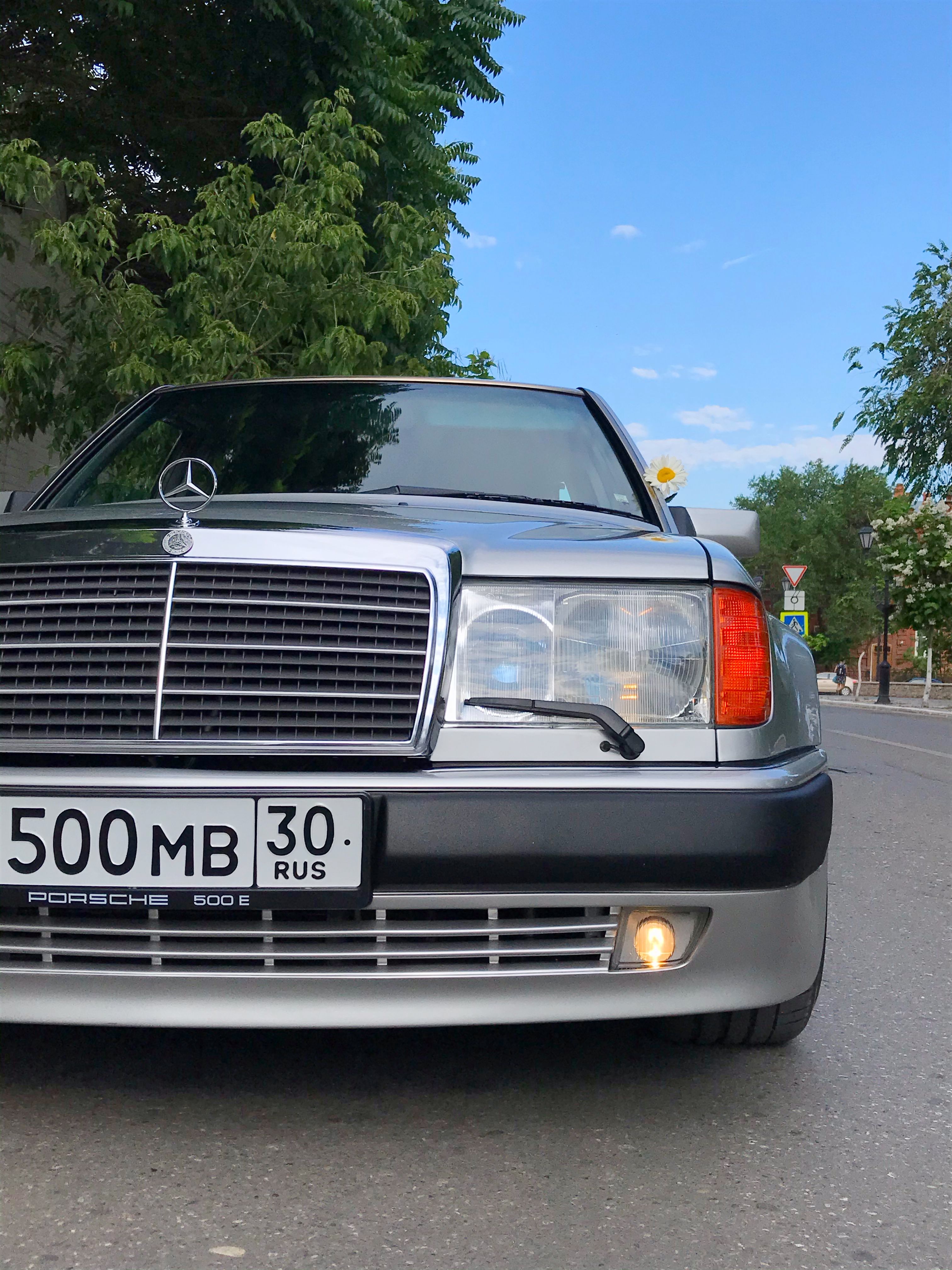 3024x4032  Mercedes_Benz_syria (@mercedes_Benz_syria) • Фото и видео в Instagram